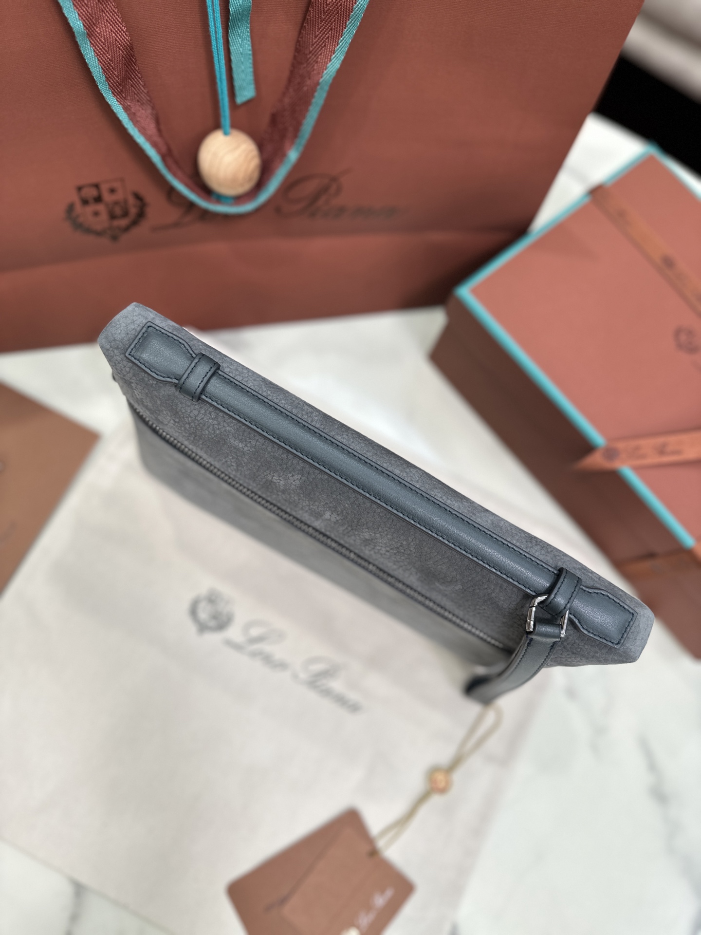 Loro Piana Extra Pouch Clutch Detachable zip with tonal logo Imported calfskin medieval blue Size: 29*18*5cm - Image 5