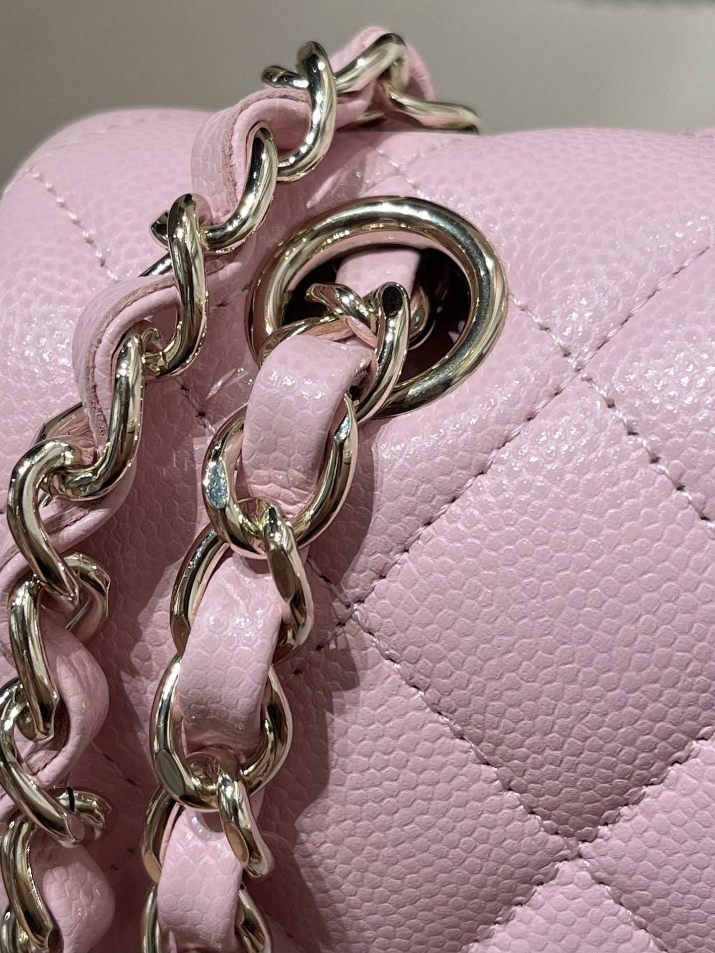 Original fine-grained caviar CF small size 23cm pink light gold buckle - Image 6