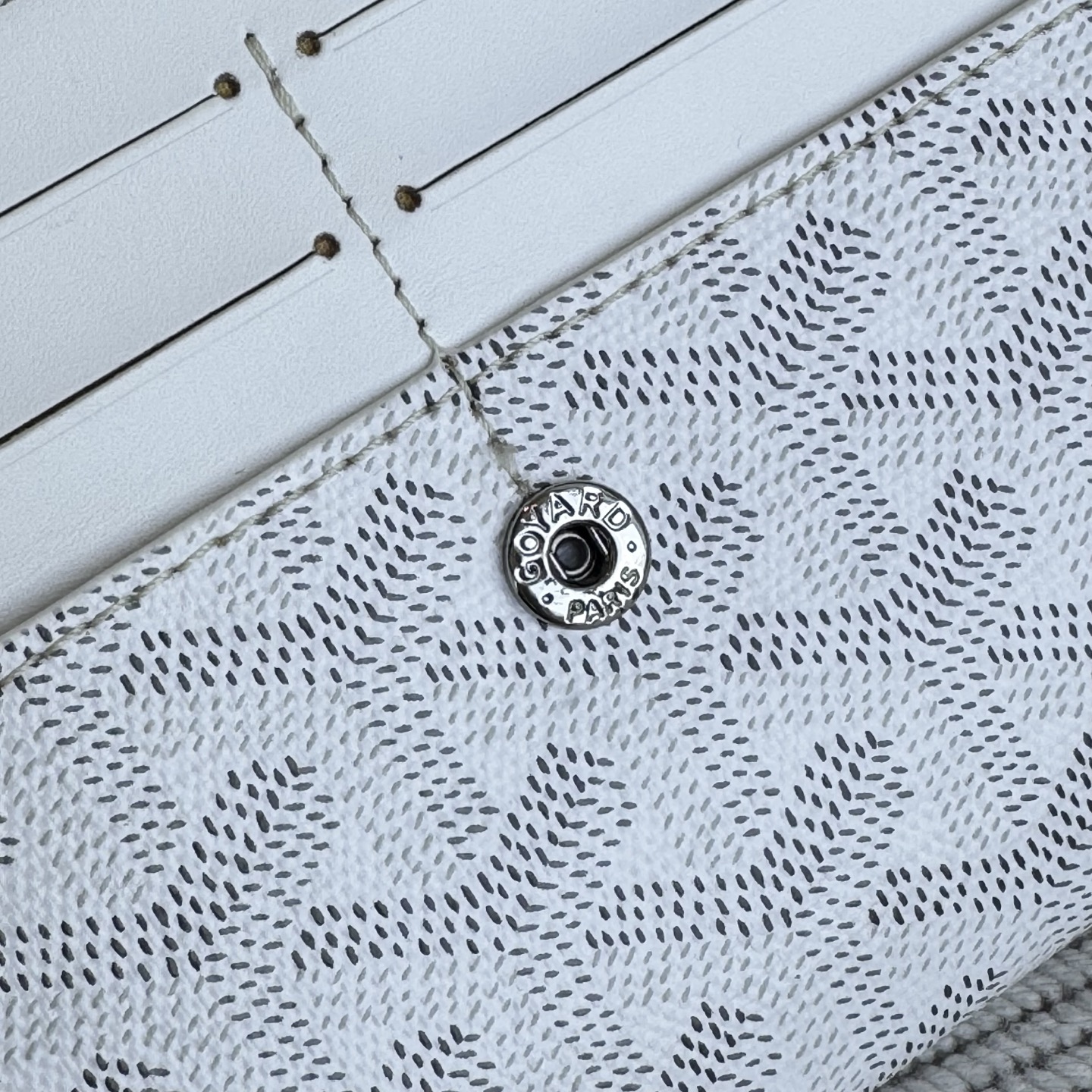 New product launch Varenne small shoulder bag, a must-have item for going out |||🆕Varenne small shoulder bag is equipped with a detachable shoulder strap and can be used as a clutch bag Size:19cmX12cmX3.3cm Style number 8055 - Image 5