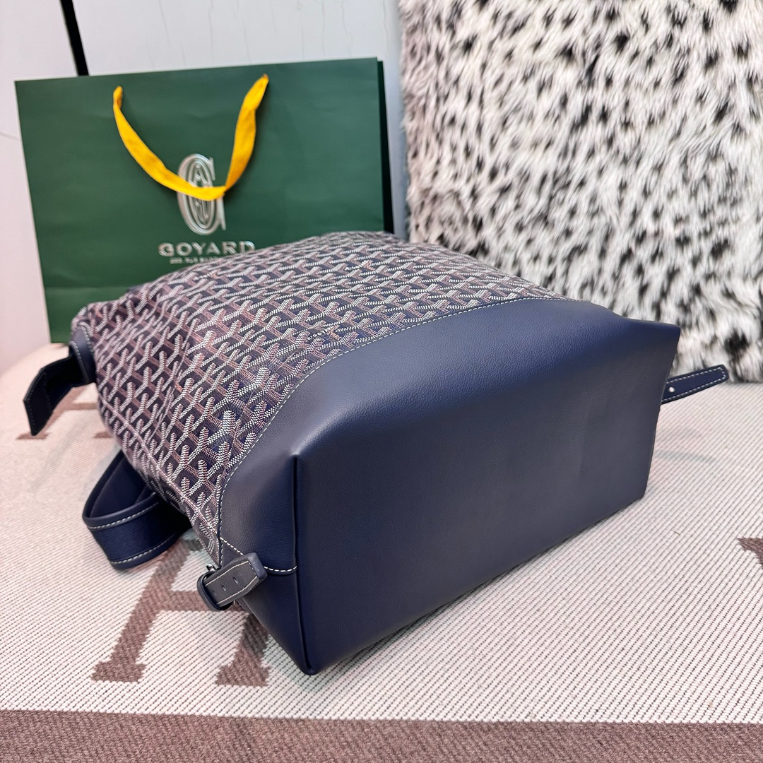GoyardCisalpin backpack As we all know, Goyard backpacks are very light - Image 5