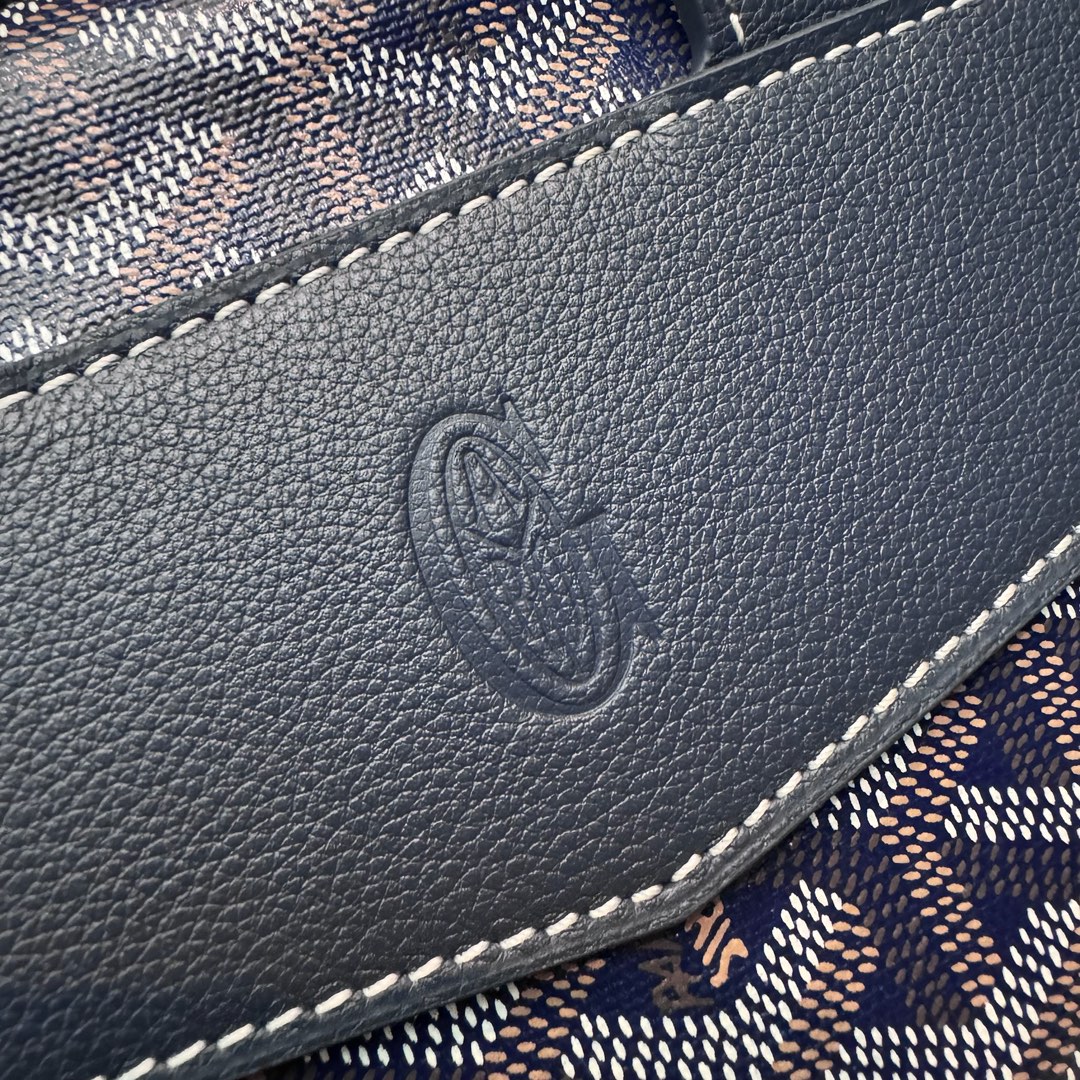 GoyardCisalpin backpack As we all know, Goyard backpacks are very light - Image 8