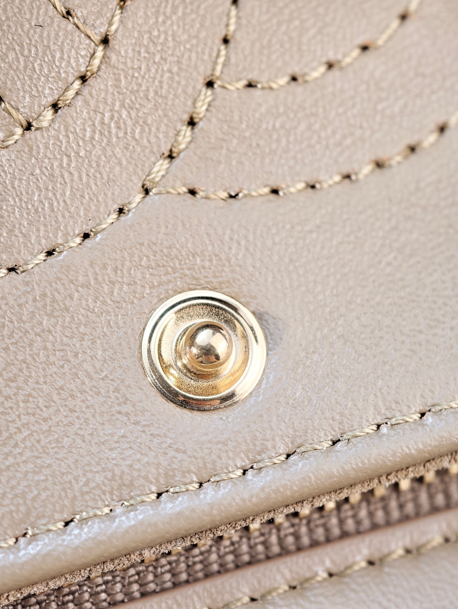 26B suede CF camel/gold buckle mini - Image 27