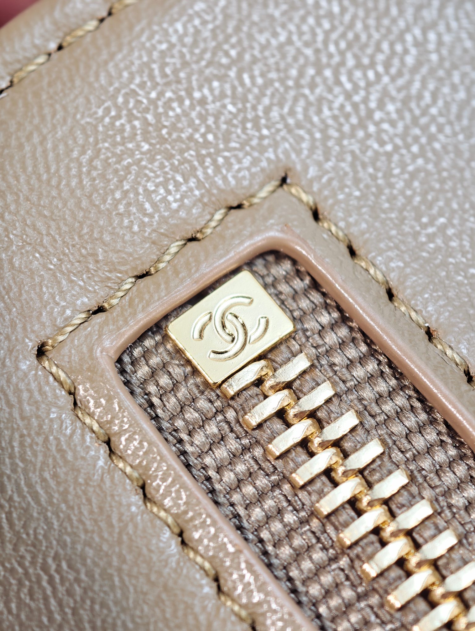 26B suede CF camel/gold buckle mini - Image 43
