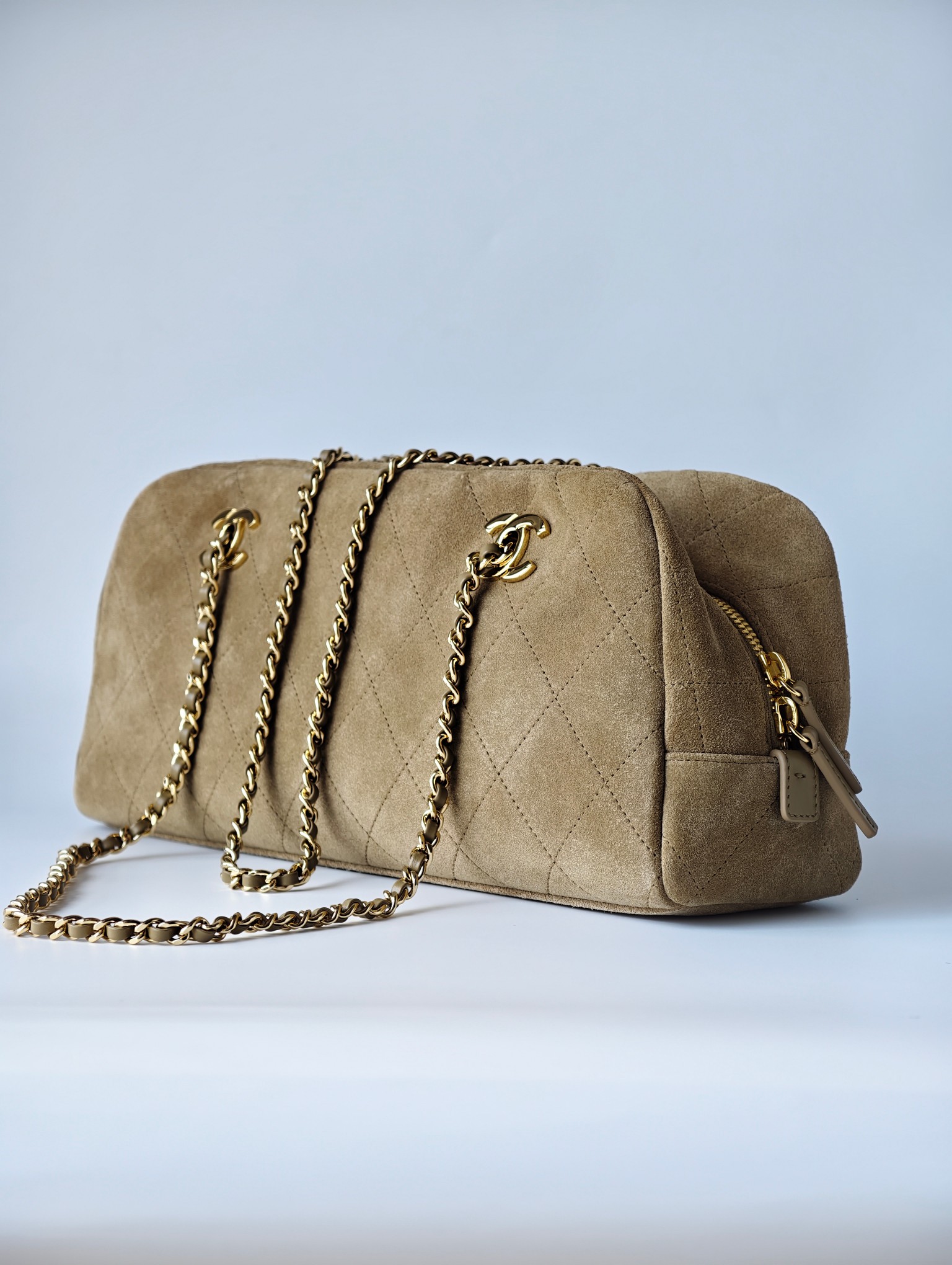 26A suede bowling ball real shot - Image 4