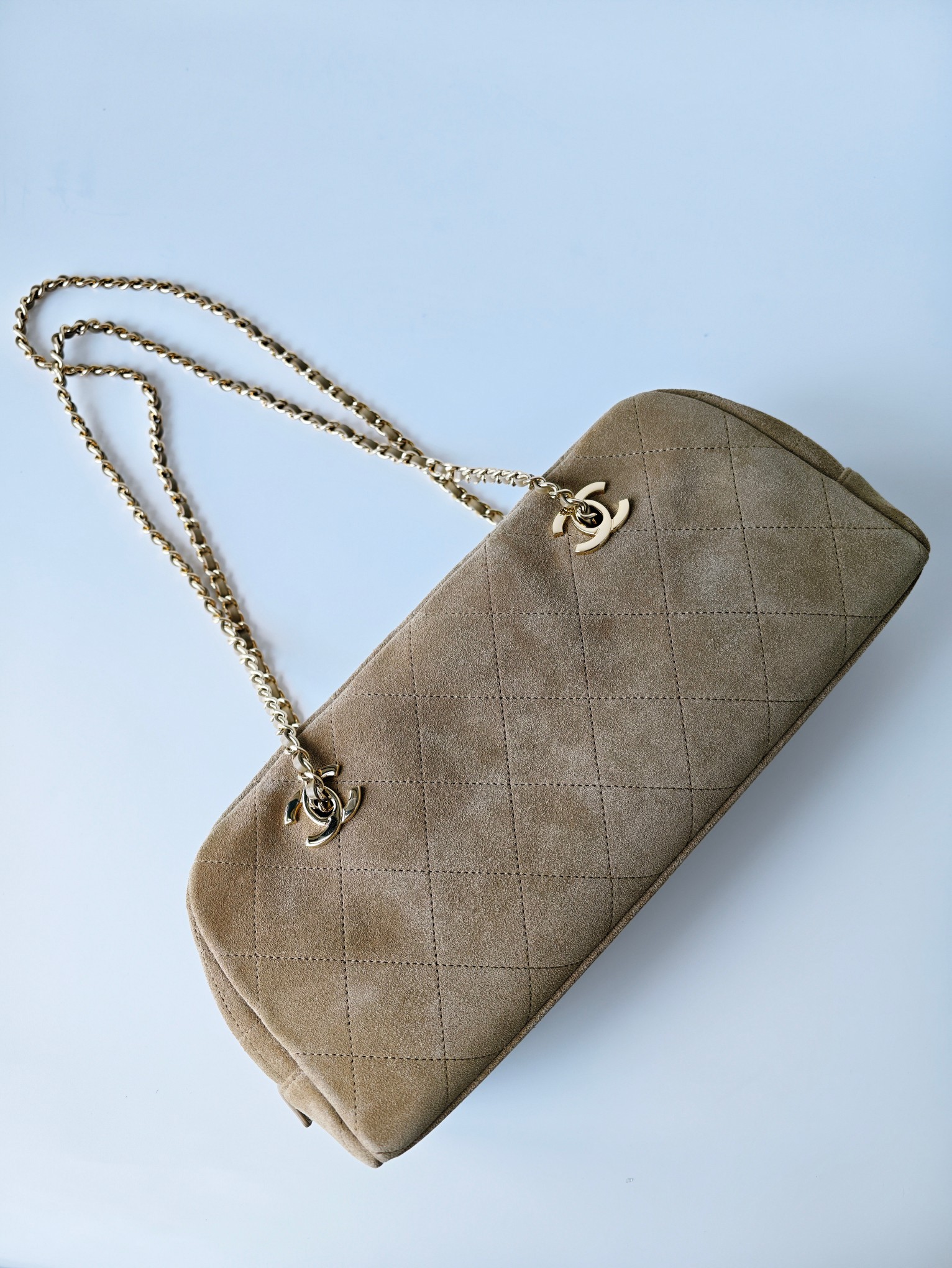 26A suede bowling ball real shot - Image 6