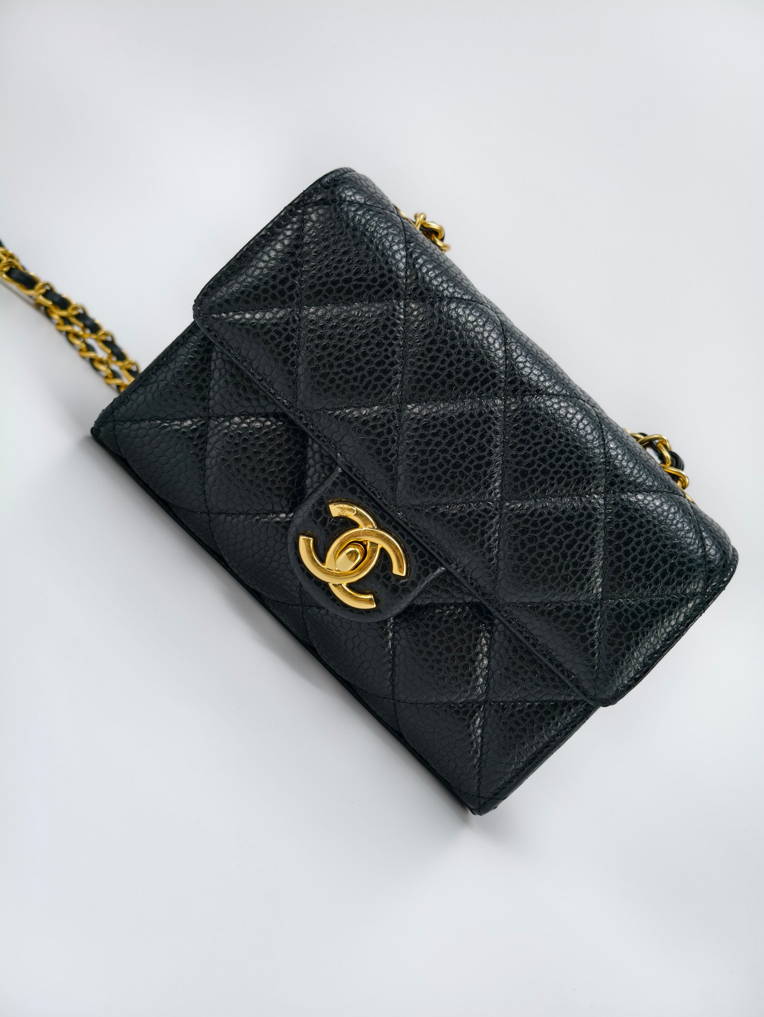 Black real shot - Image 5