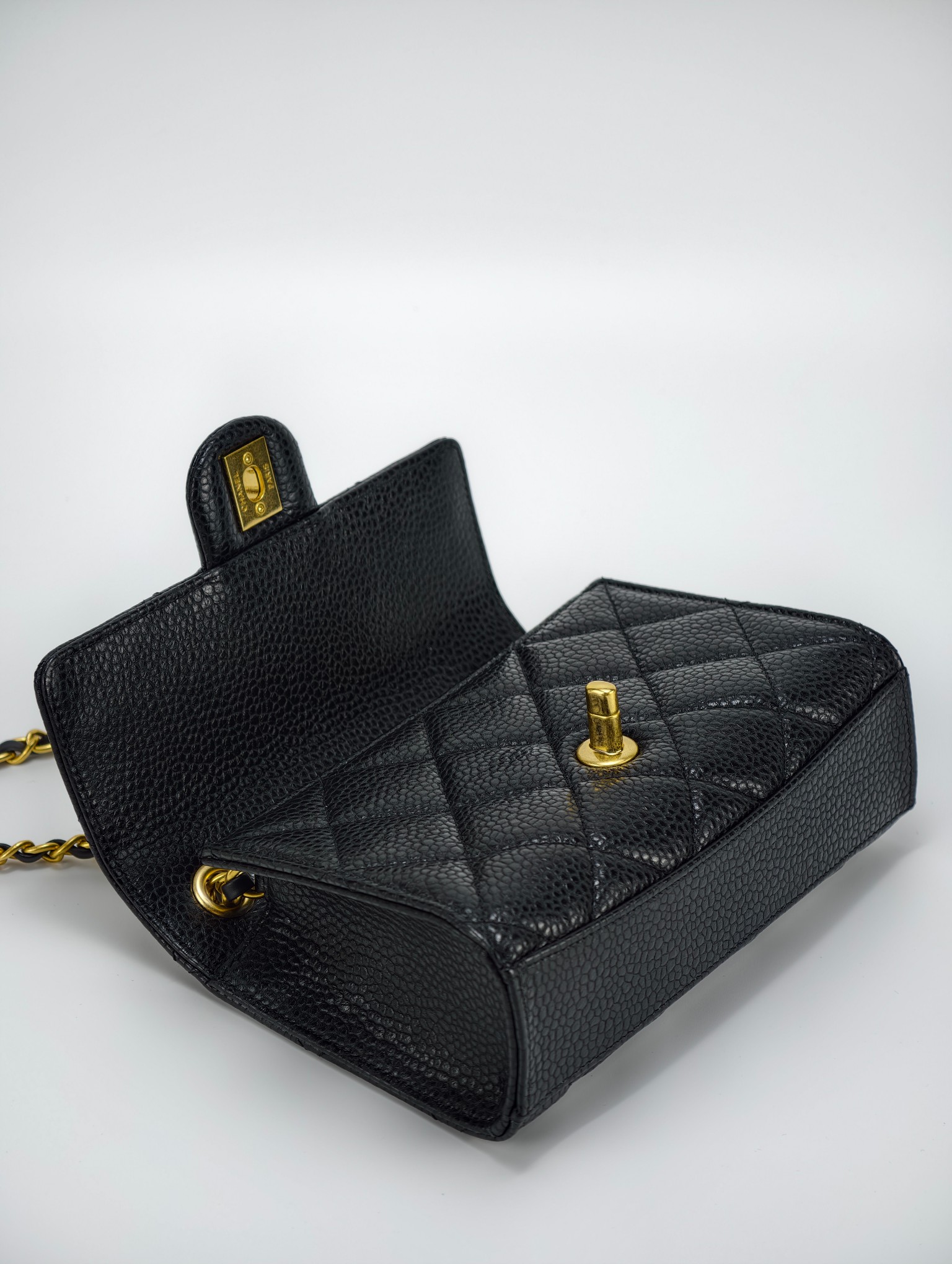 Black real shot - Image 9