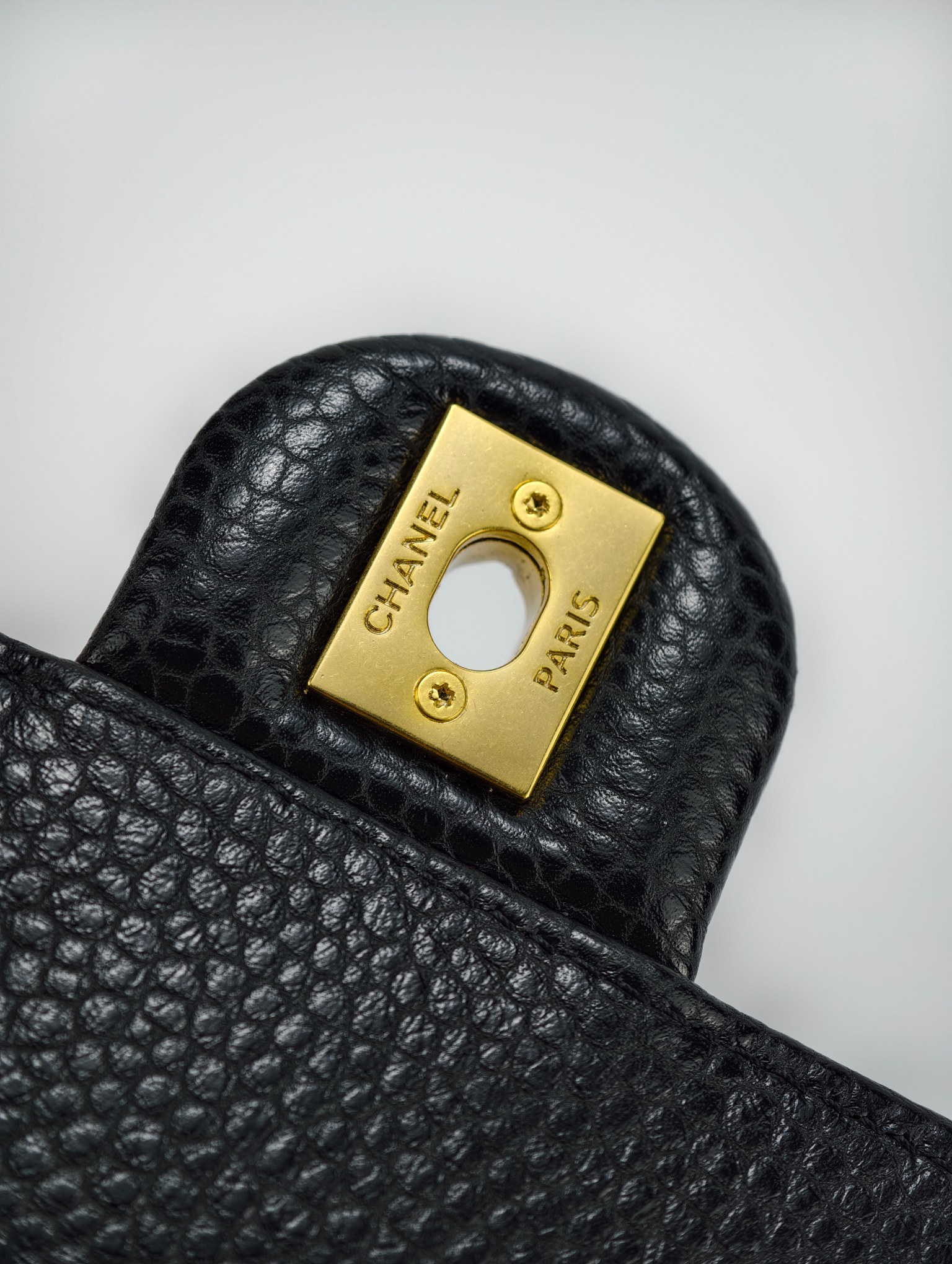 Black real shot - Image 19