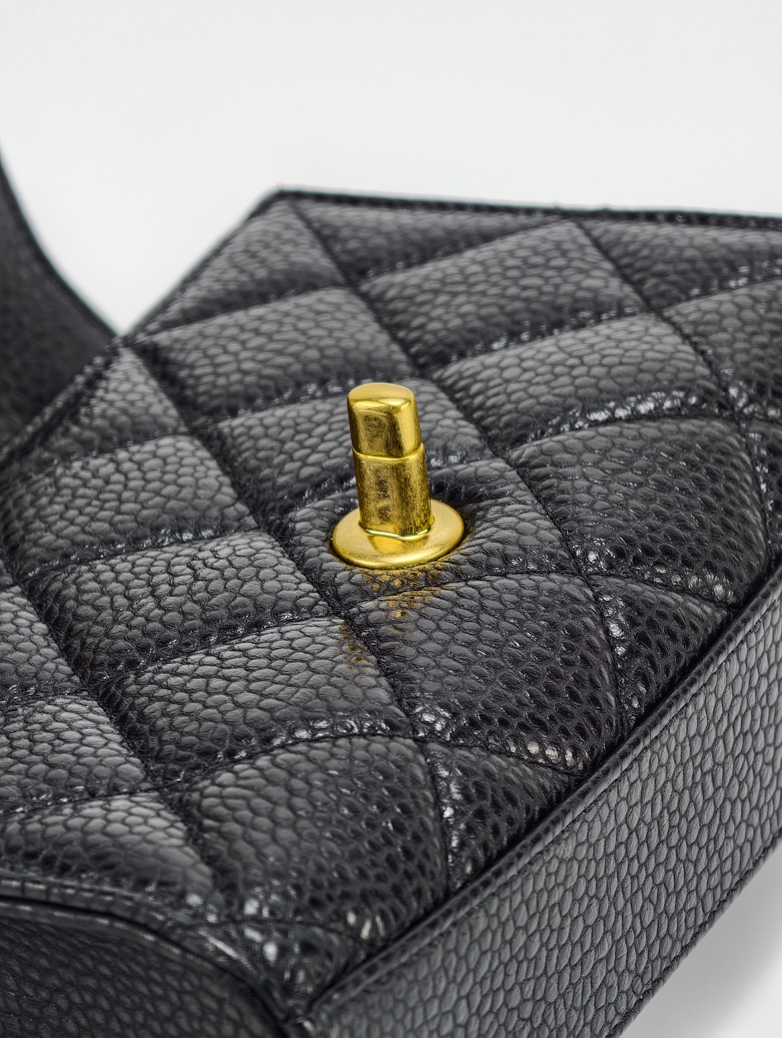 Black real shot - Image 23