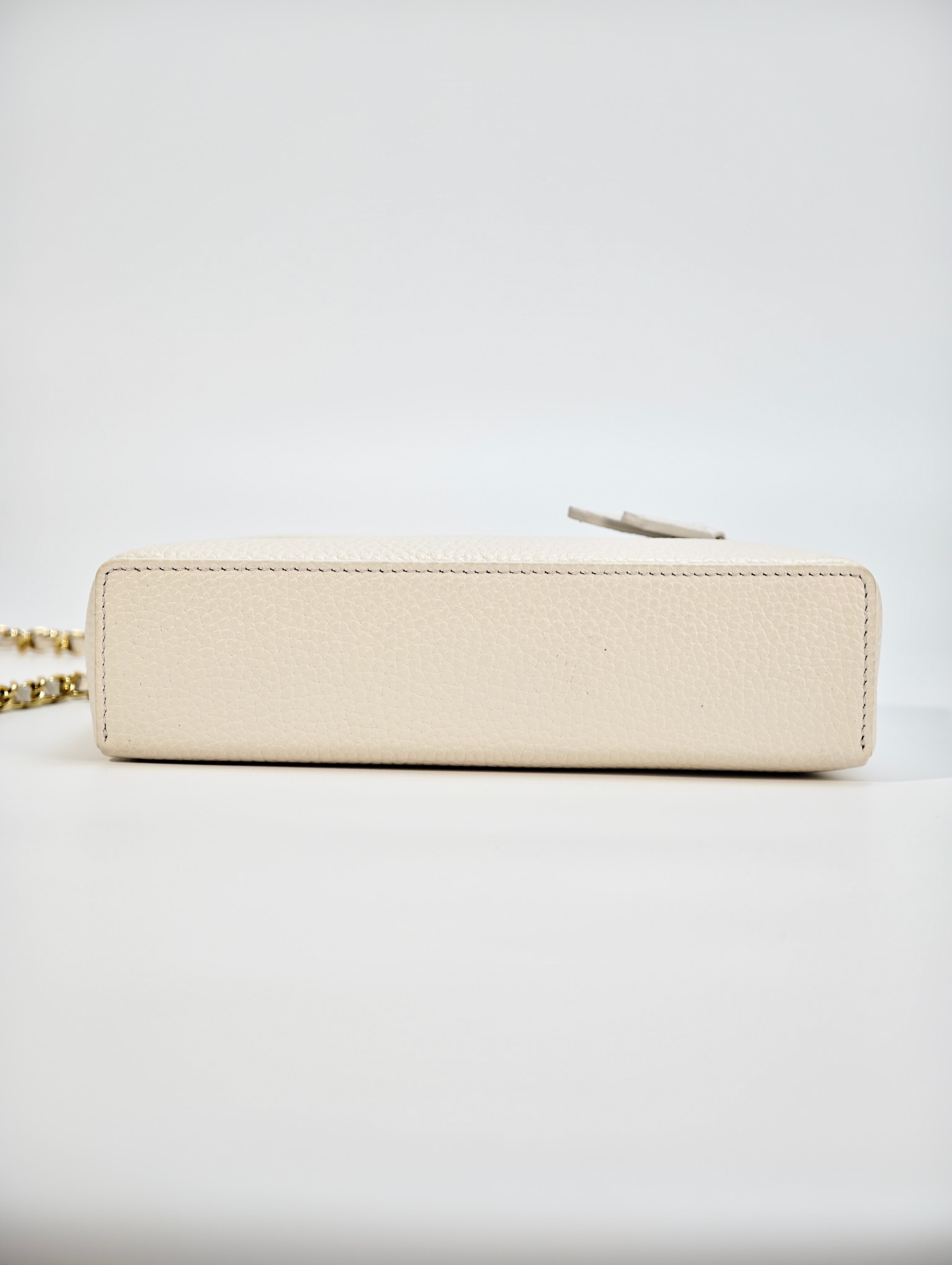 White real shot - Image 5