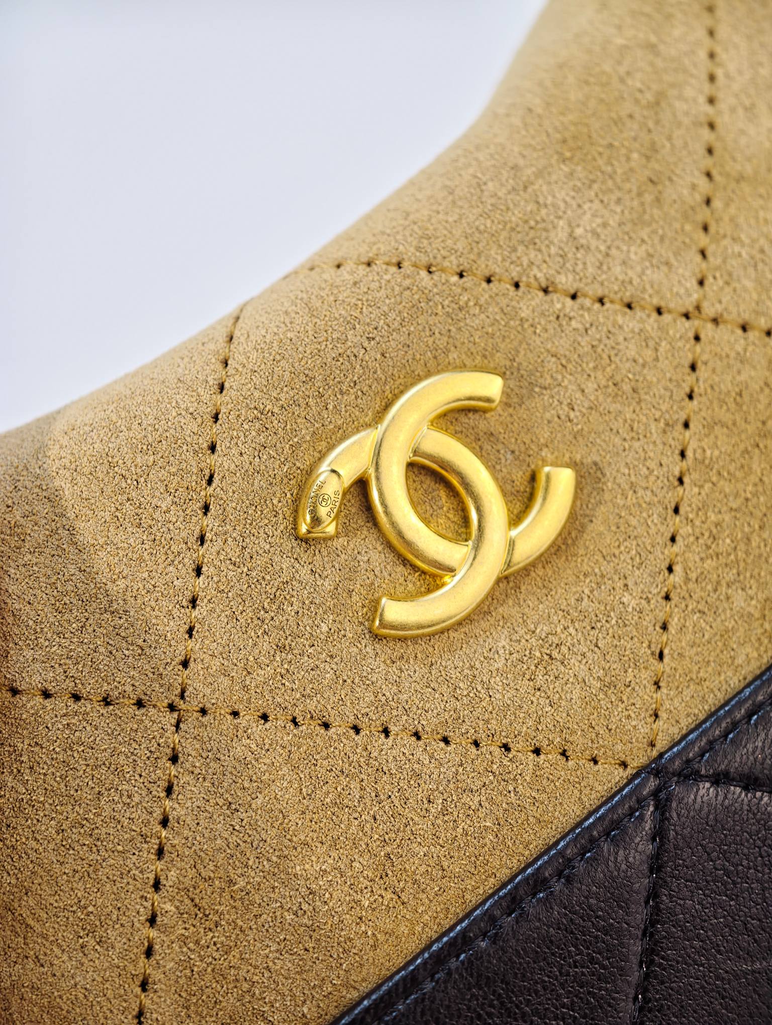 26S suede lunch box bag📷 - Image 10