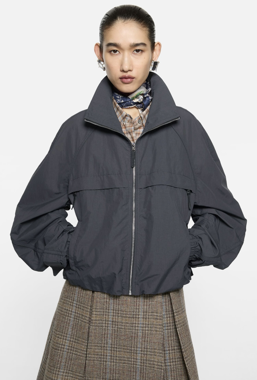 Acne Studios 26FW1996 series short stand collar nylon jacket Fabric: Lightweight nylon woven fabric with a slightly wrinkled texture, lightweight and wind-resistant 1 - Image 11
