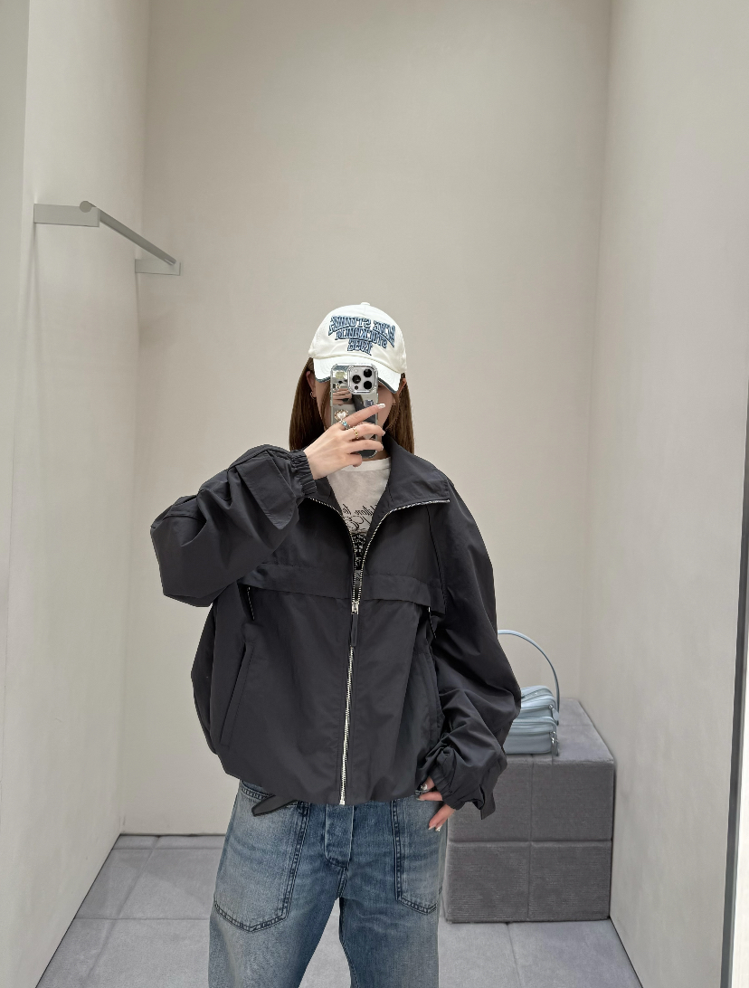 Acne Studios 26FW1996 series short stand collar nylon jacket Fabric: Lightweight nylon woven fabric with a slightly wrinkled texture, lightweight and wind-resistant 1 - Image 14