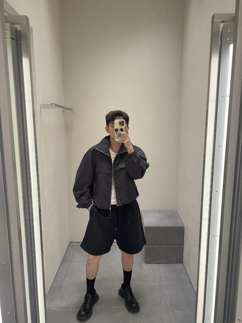 Acne Studios 26FW1996 series short stand collar nylon jacket Fabric: Lightweight nylon woven fabric with a slightly wrinkled texture, lightweight and wind-resistant 1 - Image 15