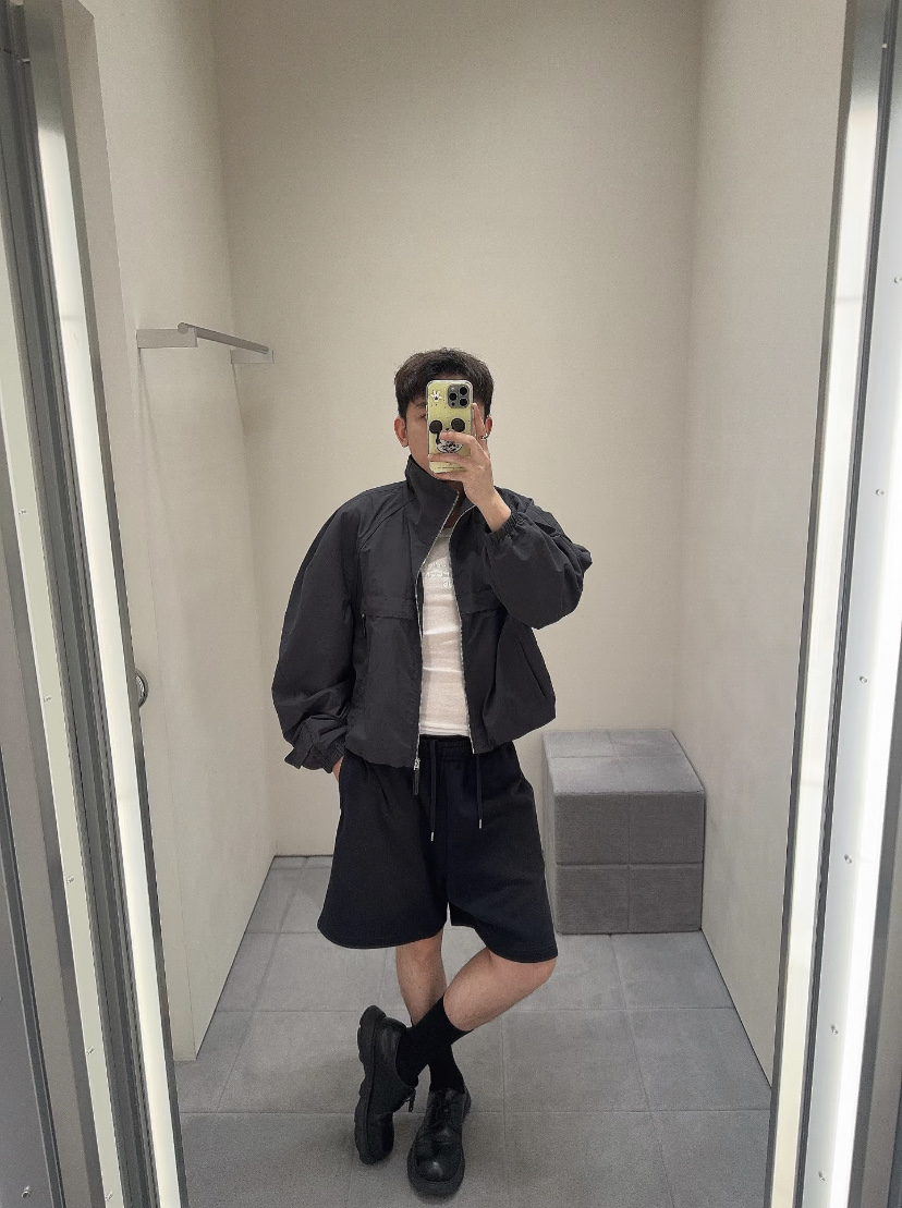 Acne Studios 26FW1996 series short stand collar nylon jacket Fabric: Lightweight nylon woven fabric with a slightly wrinkled texture, lightweight and wind-resistant 1 - Image 16