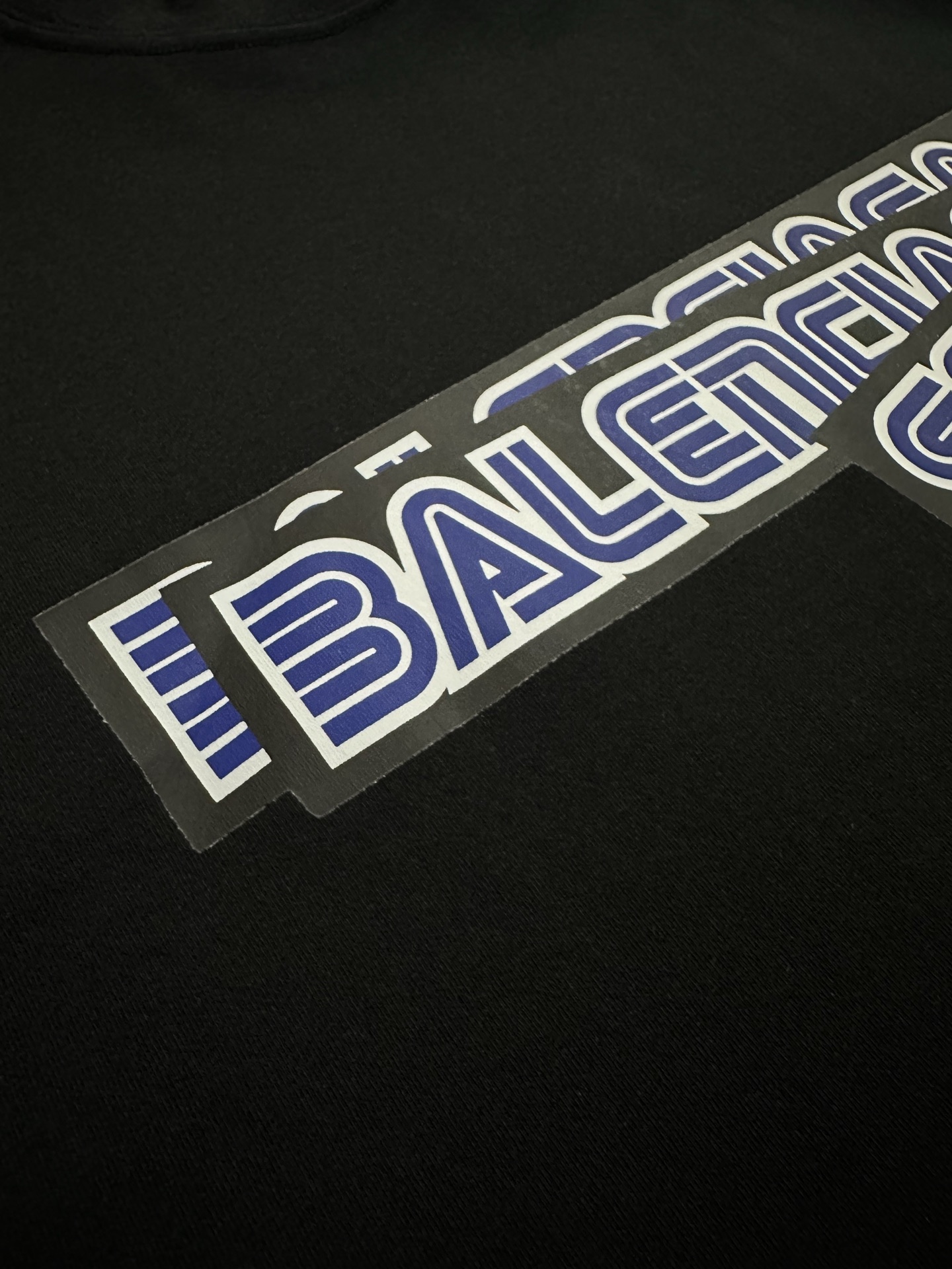 Balenciaga Balenciaga 26ss SEGA Sega co-branded offset overprint logo long-sleeved T-shirt Fabric: Made of double yarn retro plain knitted fabric 320g, with 32S double yarn 1*1 thread, custom hardware, thread, accessories, plate alignment, same style for men and women -Color: black -Size: XS S M L - Image 10