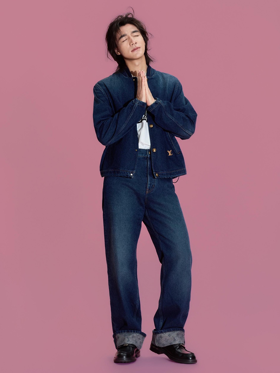 LOUIS VUITTON 26FW LV logo cuffed skateboard jeans Fabric: Made of 14 ammonia full warp fine cotton denim sweatshirt material, customized hardware, threads, accessories, plate alignment, same style for men and women -Color: blue -Size: 30 32 34 36 - Image 19