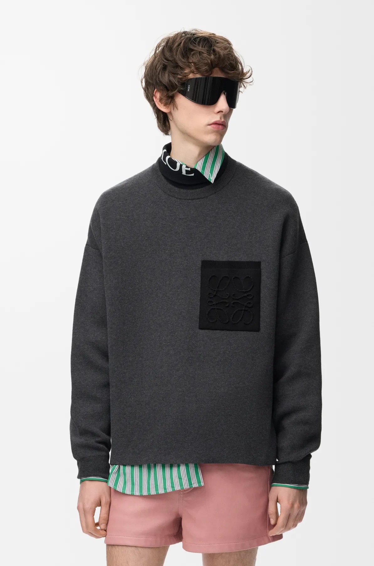 LOEWE ss26 pocket embossed logo sweater Fabric: Cotton blended wool, 70% cotton, 15% wool, 10% viscose - Image 10