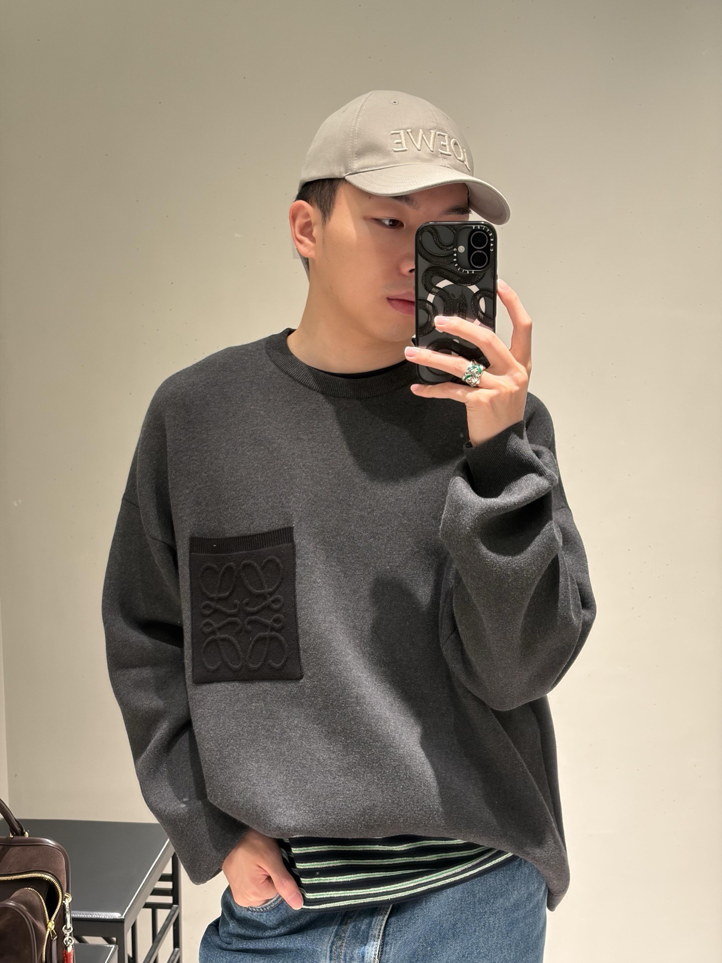 LOEWE ss26 pocket embossed logo sweater Fabric: Cotton blended wool, 70% cotton, 15% wool, 10% viscose - Image 16