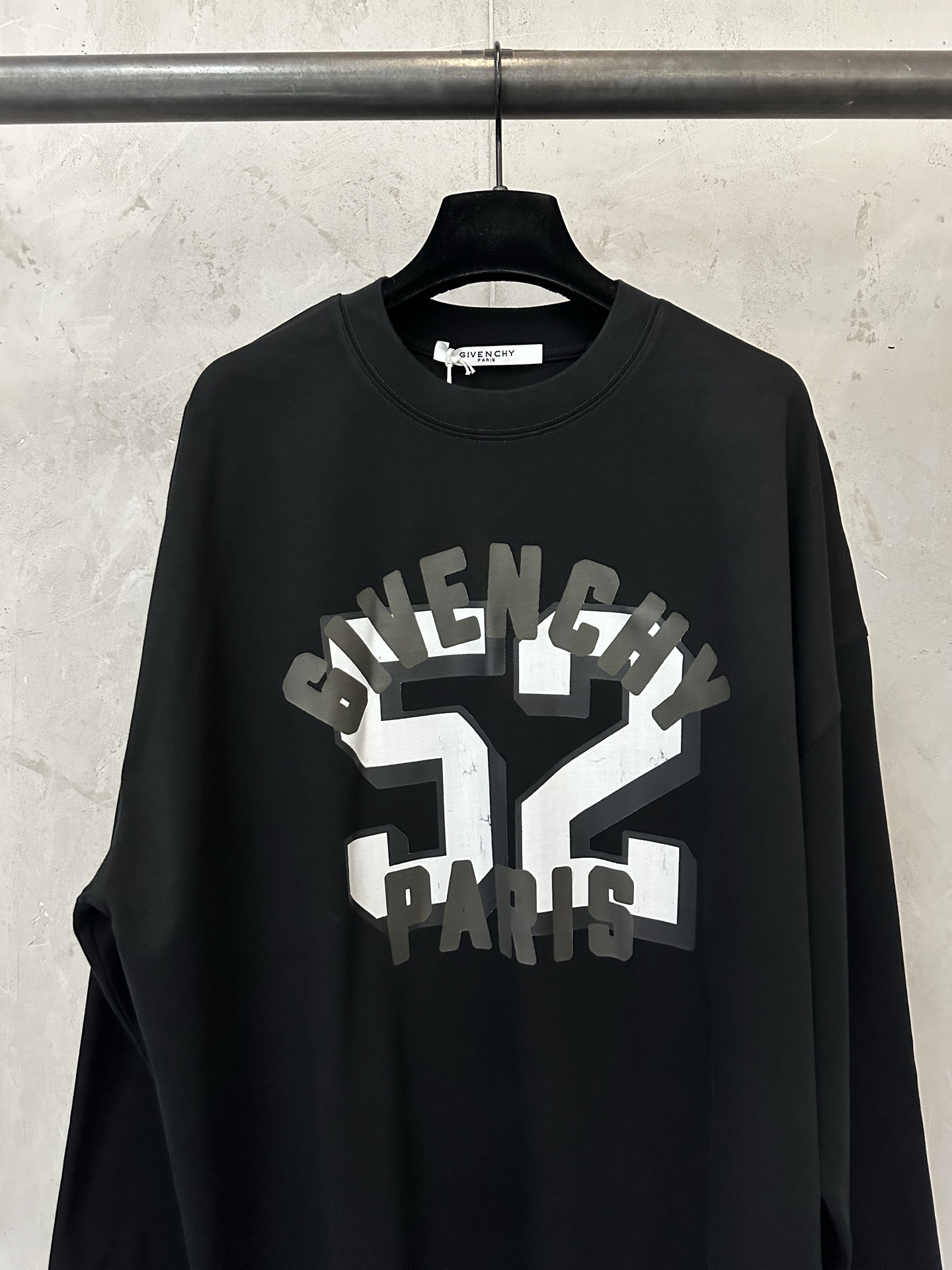 Givenchy 26ss Vibrant 52 printed long-sleeved T-shirt Fabric: High-definition super-heavyweight cotton with double yarns and tight Xinjiang cotton - Image 3