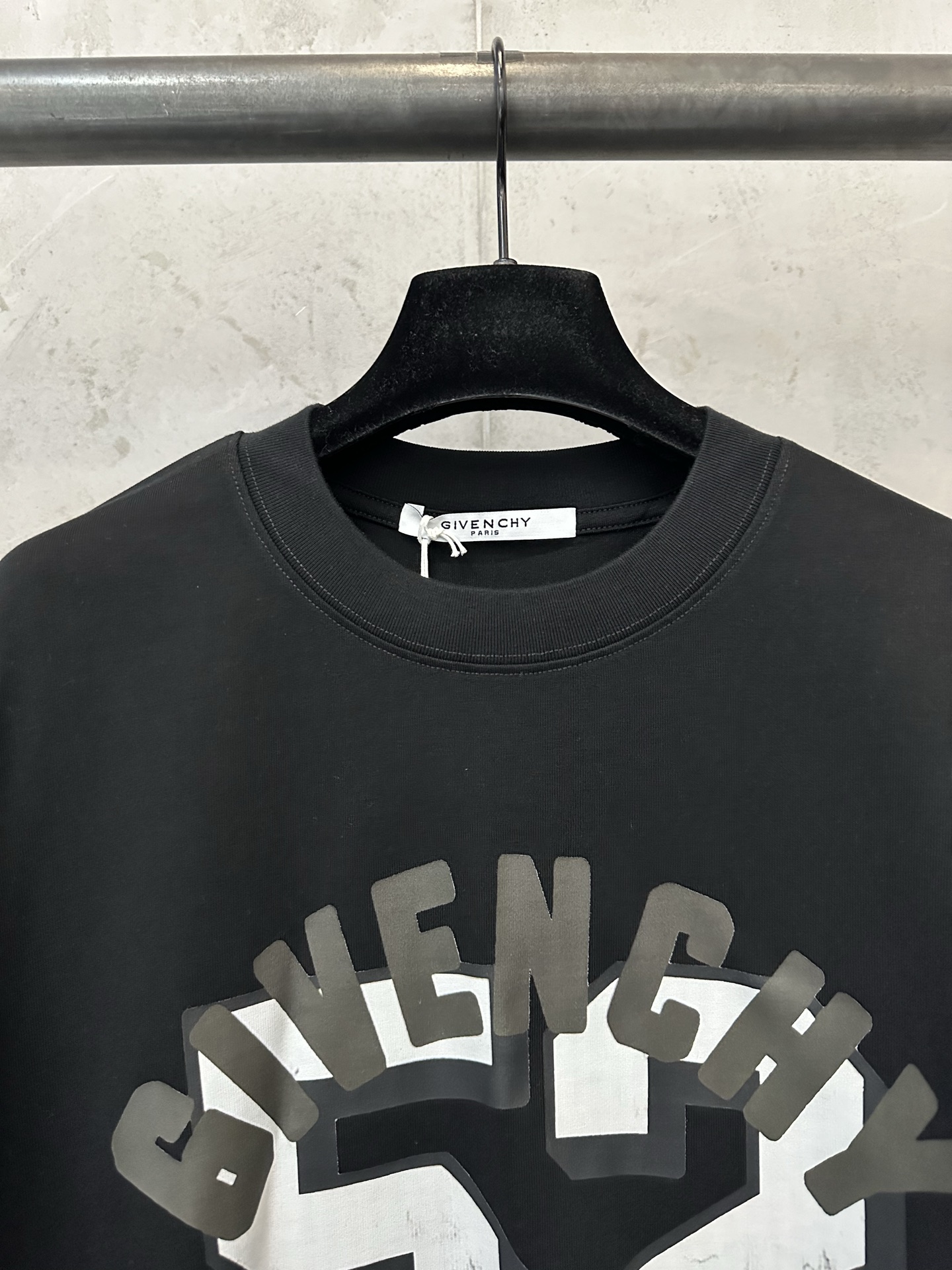 Givenchy 26ss Vibrant 52 printed long-sleeved T-shirt Fabric: High-definition super-heavyweight cotton with double yarns and tight Xinjiang cotton - Image 5