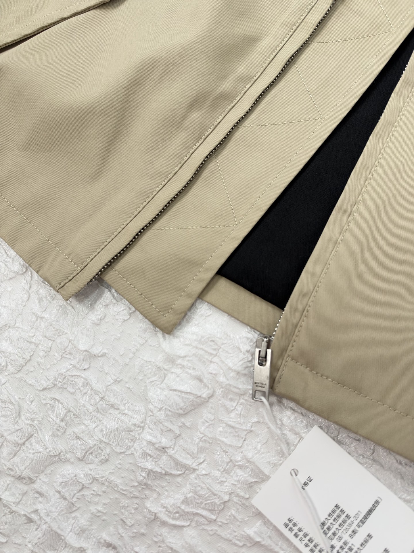 Bottega Venet* Bv diamond woven pattern jacket The rhombus woven leather at the neckline is individually molded and woven - Image 9