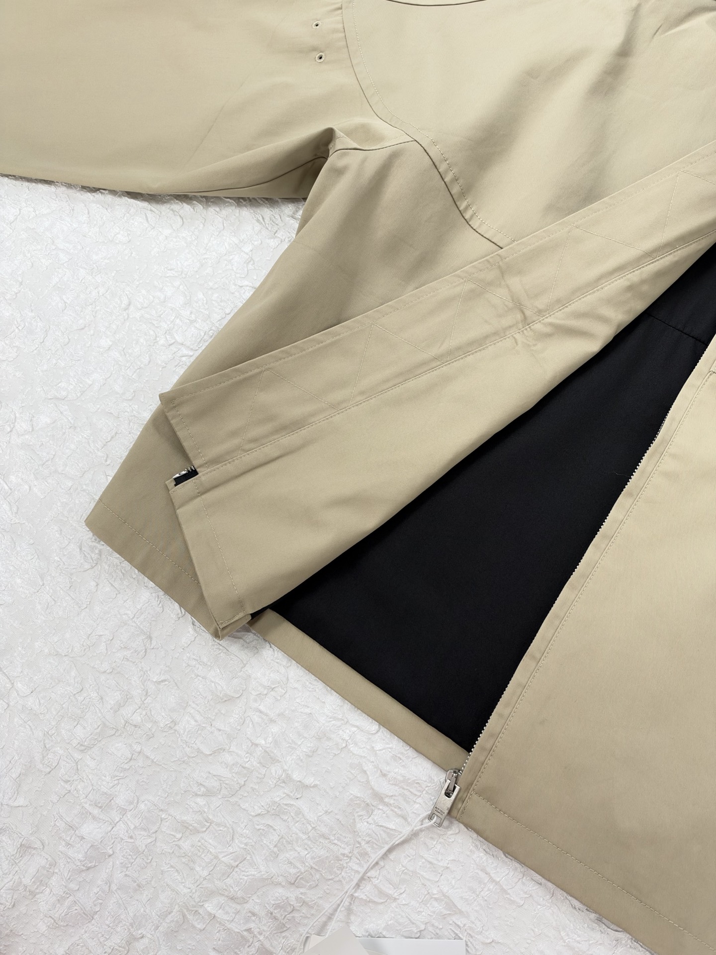 Bottega Venet* Bv diamond woven pattern jacket The rhombus woven leather at the neckline is individually molded and woven - Image 11