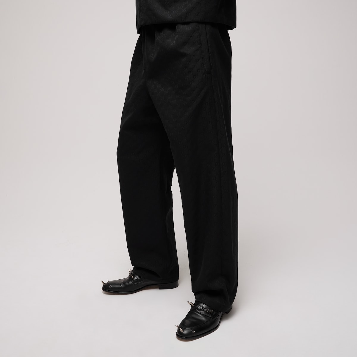 Gucc*/Gucci SS26 GG all-over printed dark pattern jacquard suit trousers A full set of custom-woven dark-grain jacquard fabrics, specifically custom-woven dark-grain jacquard - Image 14