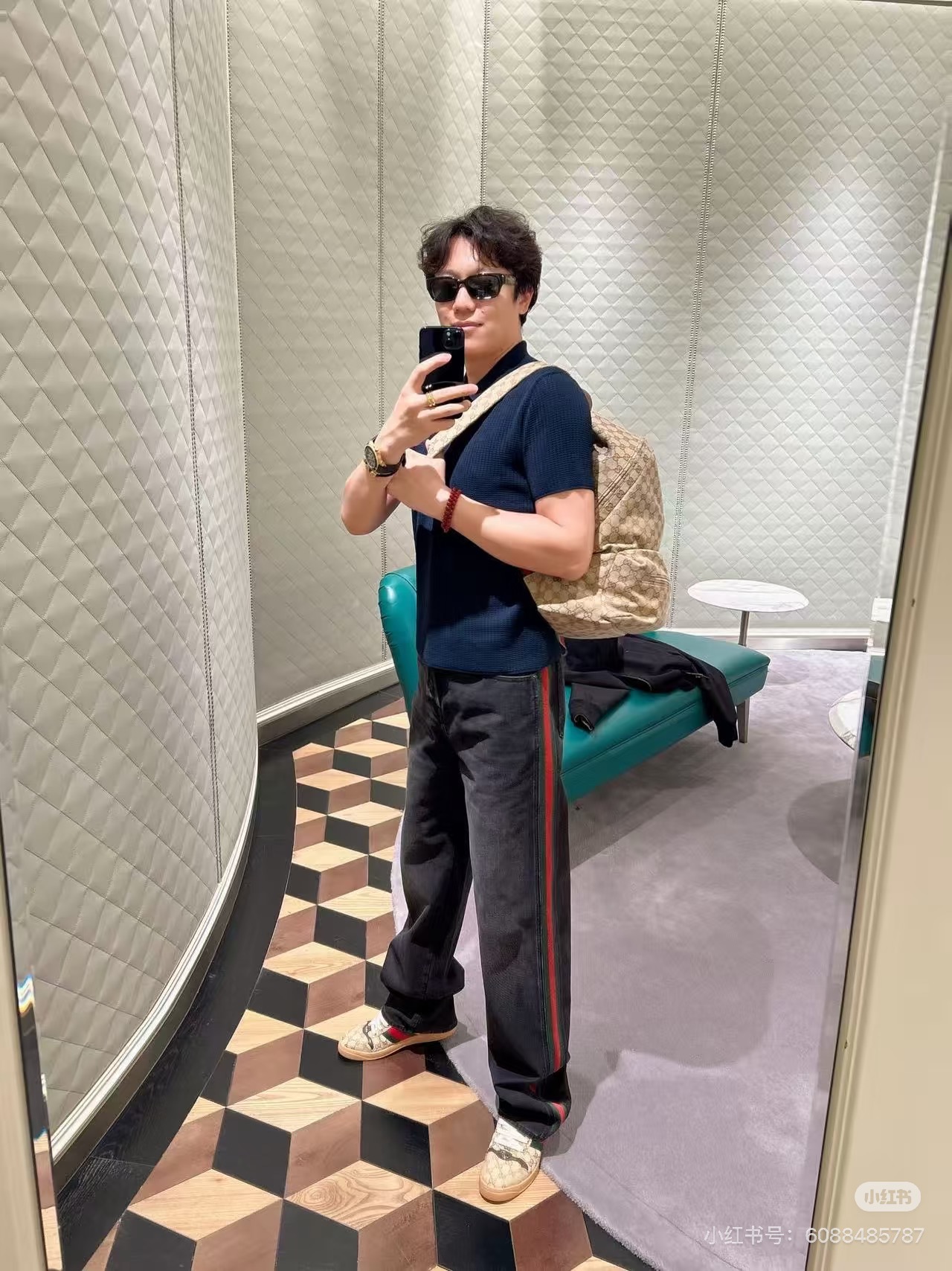 Gucc*/Gucci SS26 washed black side webbing straight jeans Made from heavy denim fabric, the hardness and drape are comparable to the original version - Image 13