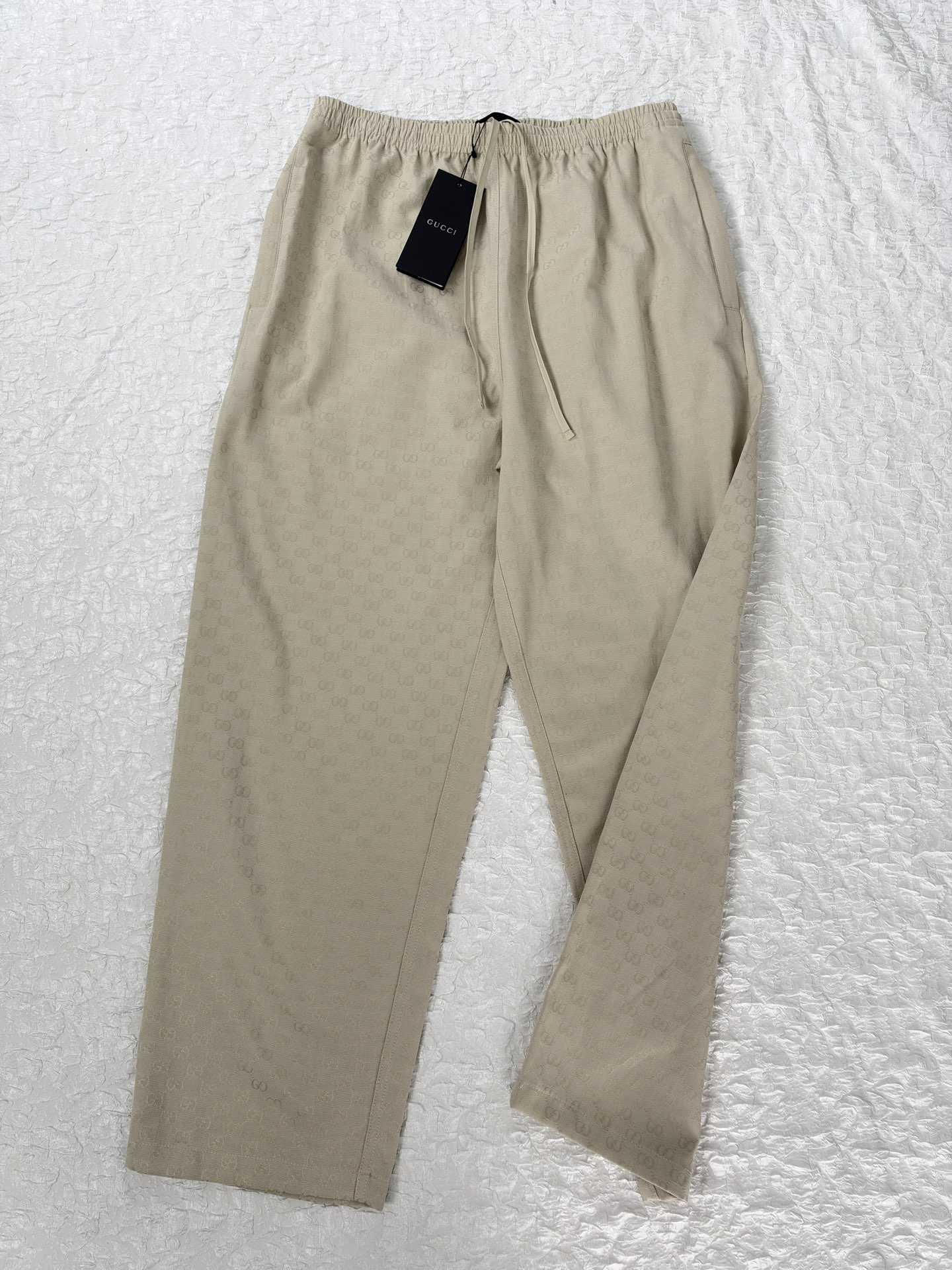 Gucc*/Gucci SS26 GG all-over printed dark pattern jacquard suit trousers A full set of custom-woven dark-grain jacquard fabrics, specifically custom-woven dark-grain jacquard - Image 3
