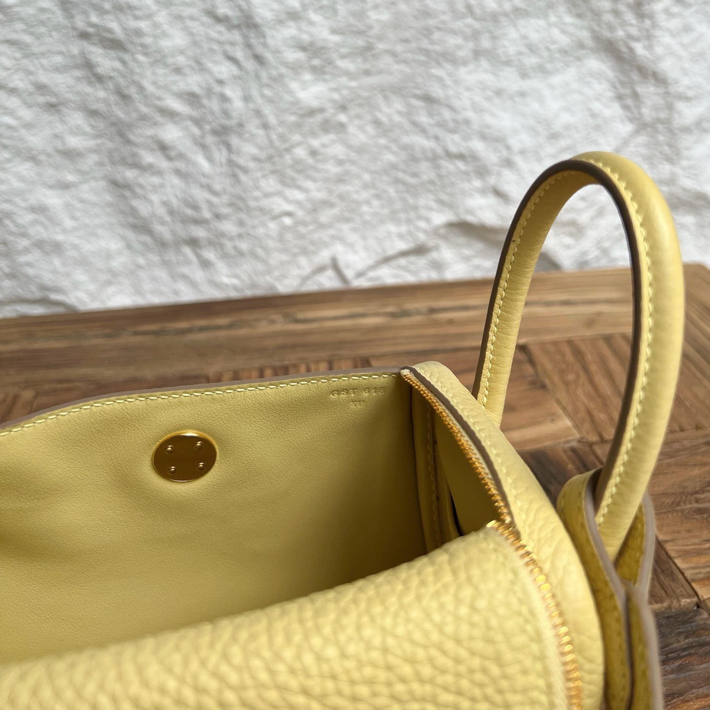 MiniLindy 19cm Clemence original imported tc large cowhide leather Color: 1Z chick yellow Fully handmade wax stitching Gold buckle customized✈️ - Image 8