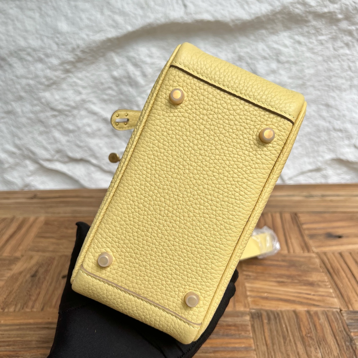 MiniLindy 19cm Clemence original imported tc large cowhide leather Color: 1Z chick yellow Fully handmade wax stitching Gold buckle customized✈️ - Image 9