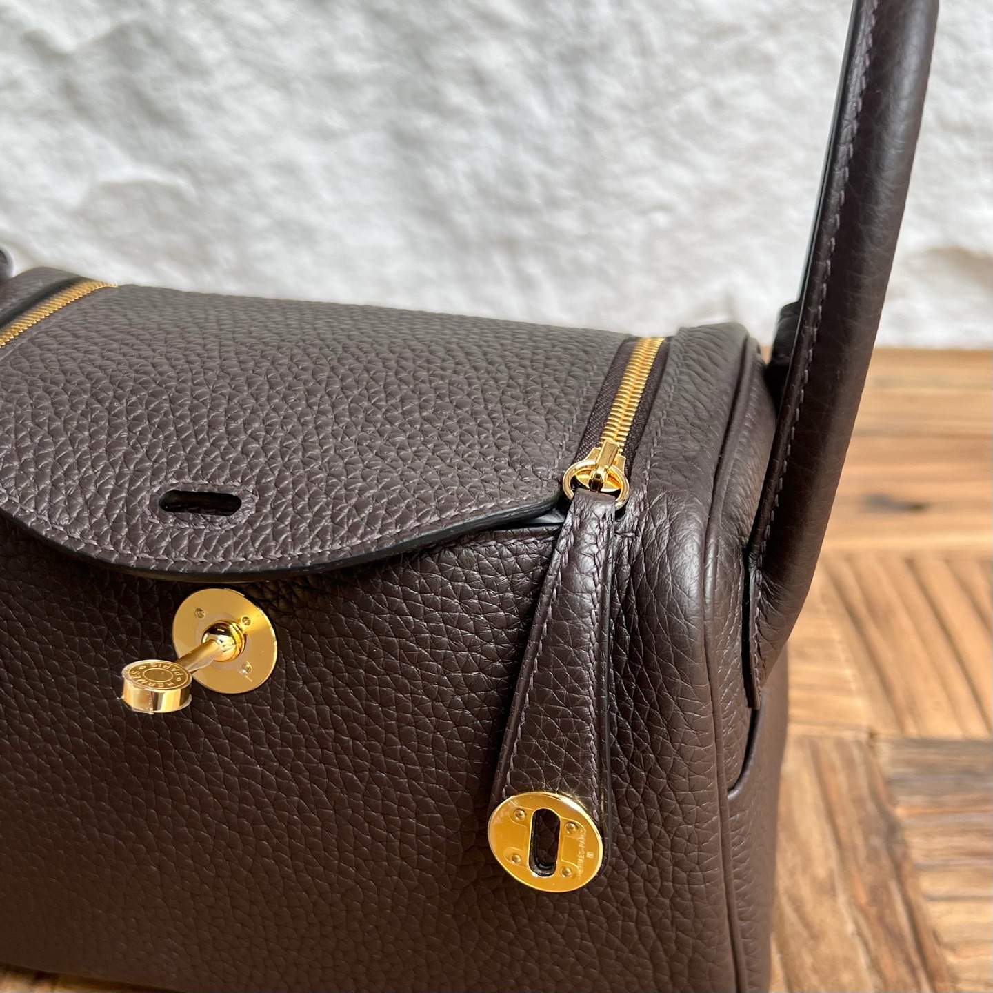 MiniLindy 19cm Clemence original imported tc large cowhide leather Color: Ck46 ebony color Fully handmade wax stitching Gold buckle customized✈️ - Image 2