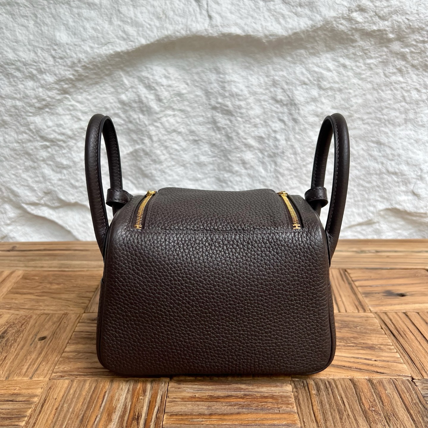 MiniLindy 19cm Clemence original imported tc large cowhide leather Color: Ck46 ebony color Fully handmade wax stitching Gold buckle customized✈️ - Image 4