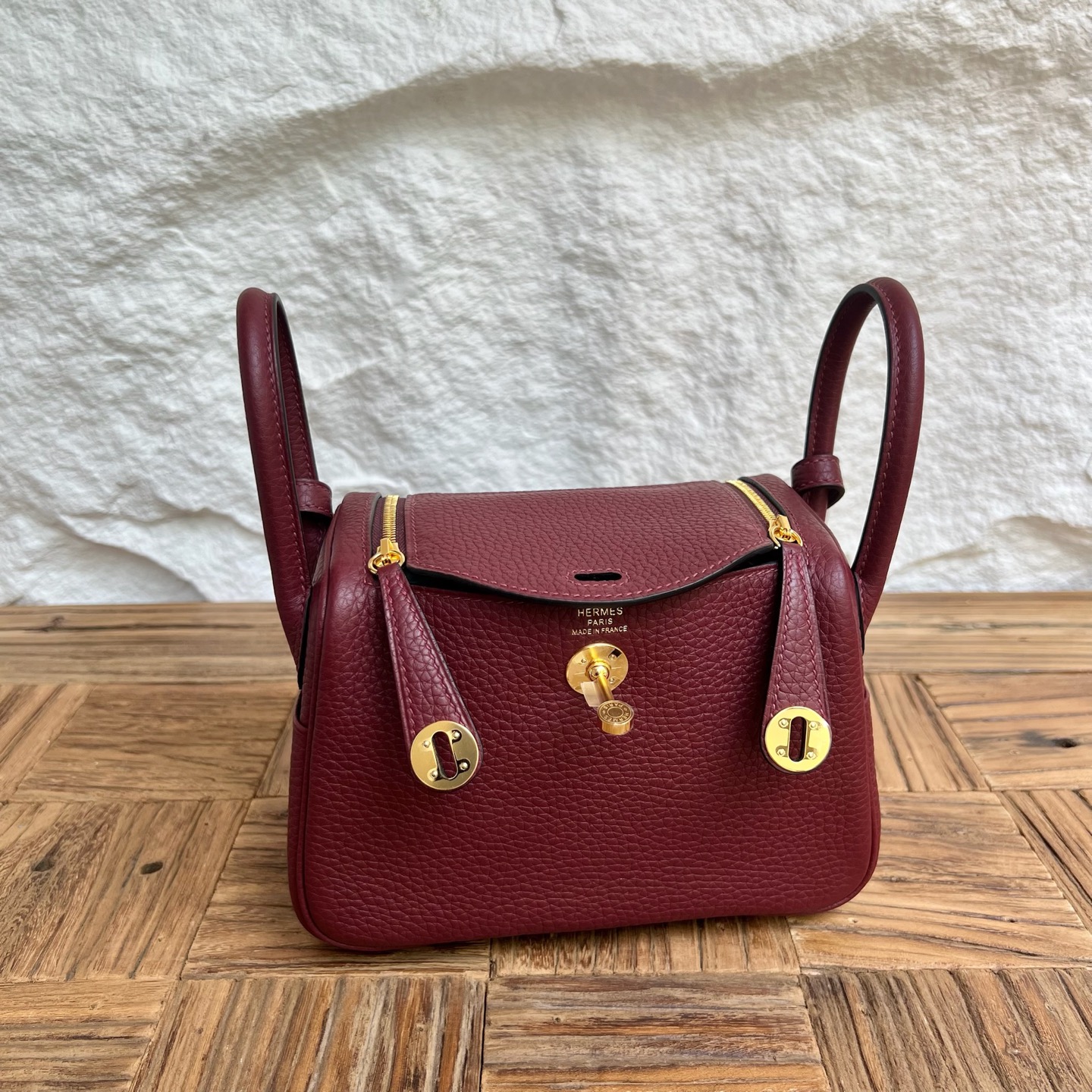 Mini Lindy 19cm Clemence original imported tc large cowhide leather Color: Ck55 Hermès red Fully handmade wax stitching Gold buckle customized✈️ - Image 10