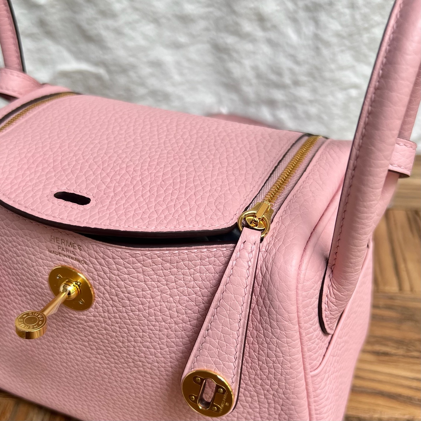 MiniLindy 19cm Clemence original imported tc large cowhide leather Color: 3Q new pink Fully handmade wax stitching Gold buckle customized✈️ - Image 2