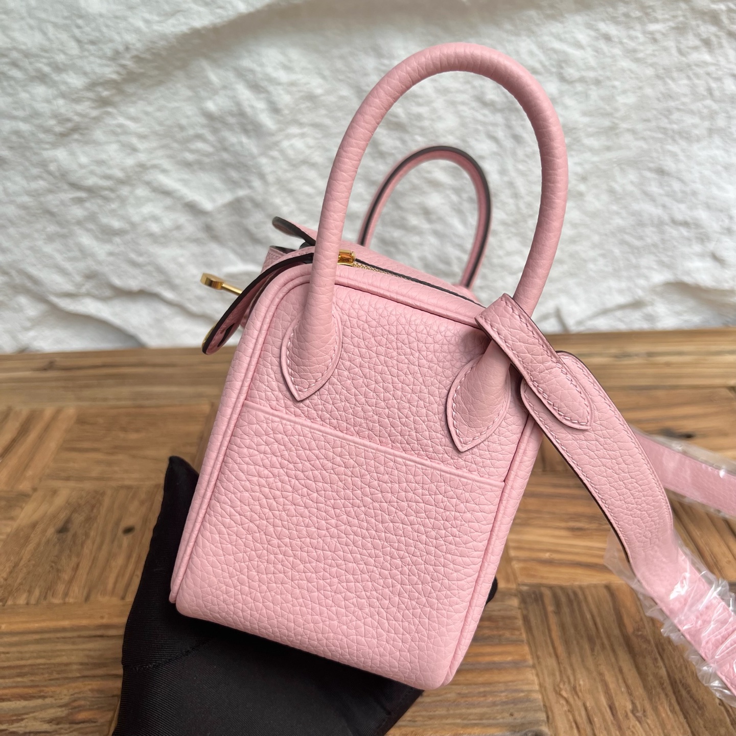 MiniLindy 19cm Clemence original imported tc large cowhide leather Color: 3Q new pink Fully handmade wax stitching Gold buckle customized✈️ - Image 3