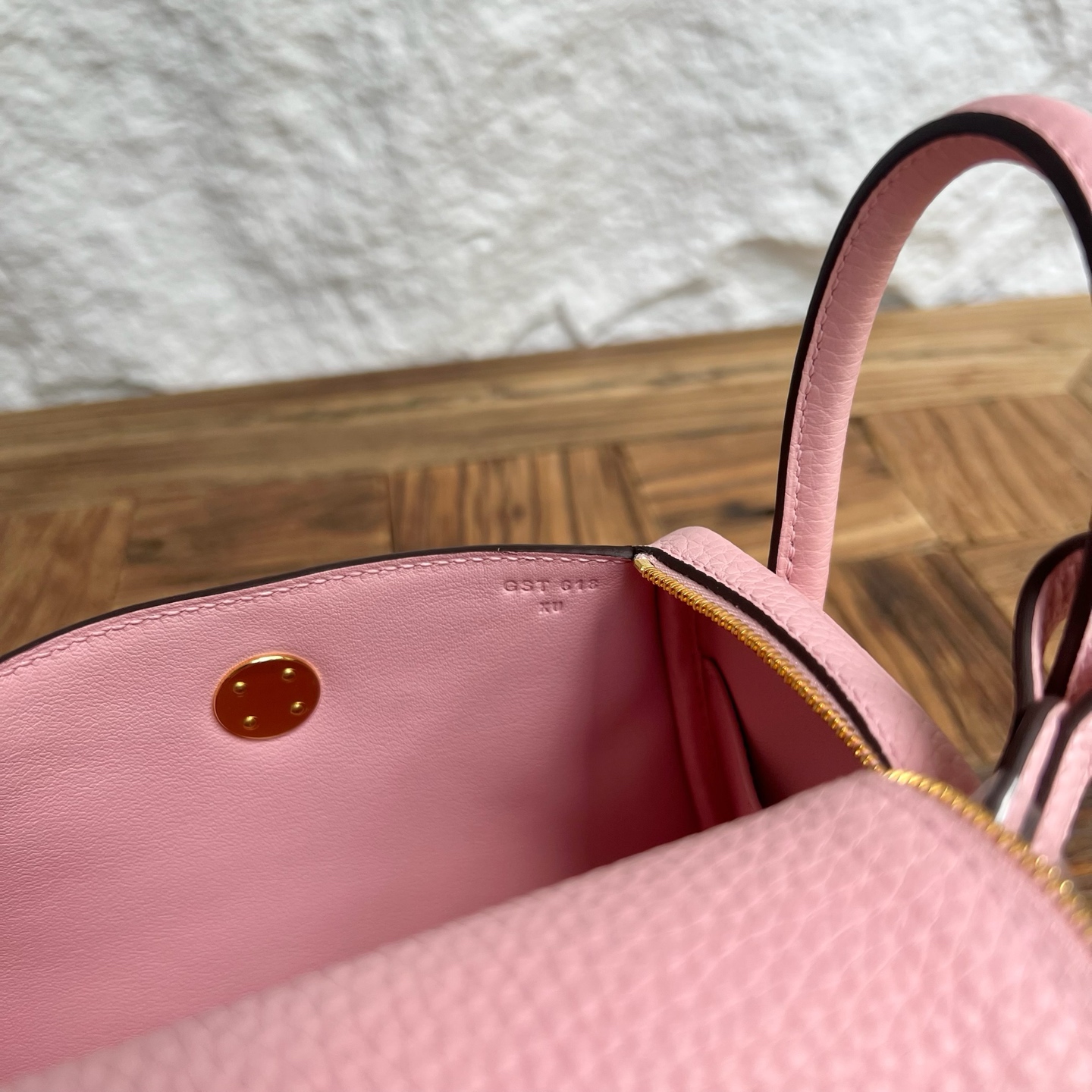 MiniLindy 19cm Clemence original imported tc large cowhide leather Color: 3Q new pink Fully handmade wax stitching Gold buckle customized✈️ - Image 7