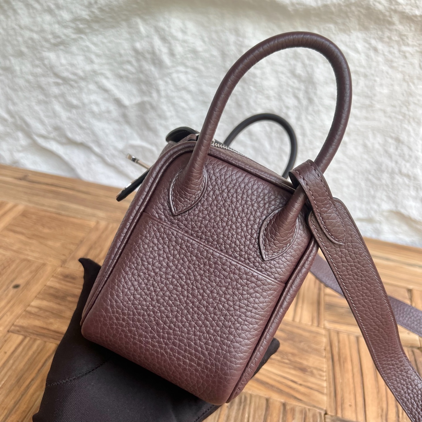 Spot Mini Lindy 19cm Clemence original imported tc large cowhide Color: 0G saddle red Rouge Sellier Fully handmade wax stitching Silver buckle Stock - Image 3