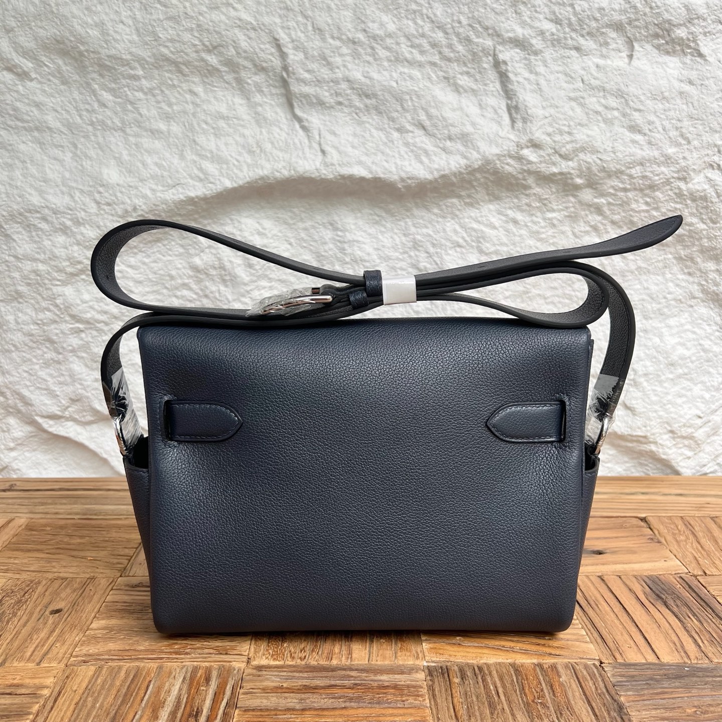 Kelly Messenger bag Evercolor Color: 2Z midnight blue Fully handmade wax stitching Silver buckle customized✈️ - Image 4