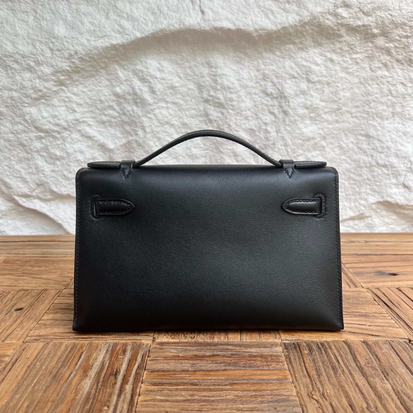 Mini Kelly Pochette 22cm Swift Color: Ck89 black with I2 cream white inside Fully handmade wax stitching Silver buckle customized✈️ - Image 7