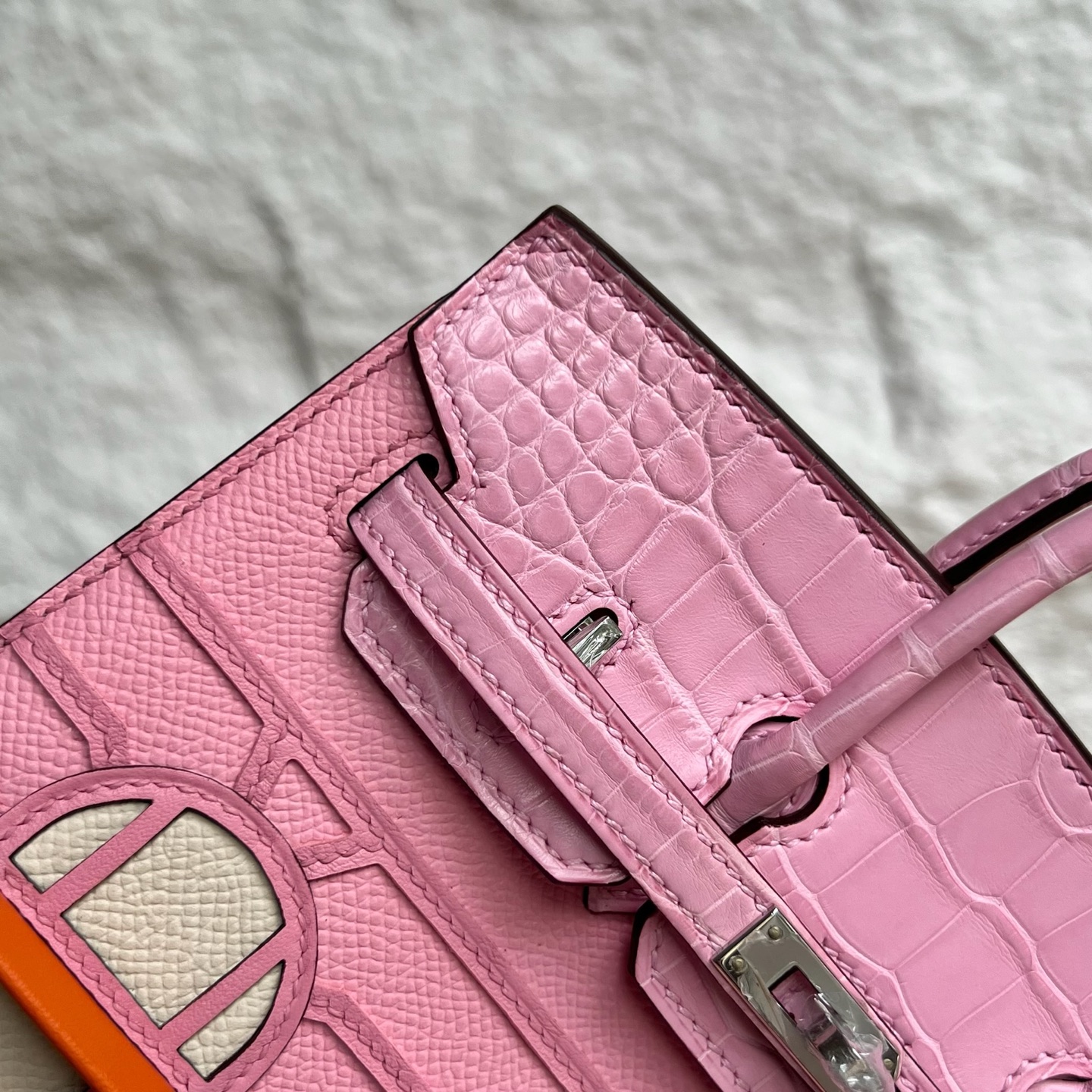 In stock🌟 Birkin 20cm limited edition cherry blossom pink small house🏠 Fully handmade wax stitching Silver buckle Stock - Image 2