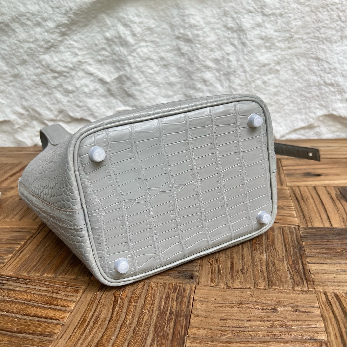 Picotin 18cm matte American alligator Color: Ck80 Pearl Gray Matte Alligator Crocodile Fully handmade wax stitching Silver buckle customized✈️ - Image 10