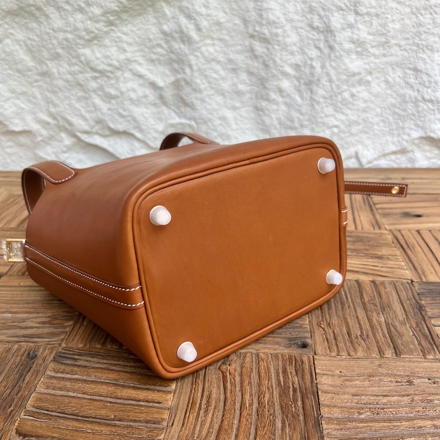 Picotin 18cm Barenia imported plain saddle leather Color: CC34 original color, fully handmade wax thread sewing Gold buckle customized✈️ - Image 10