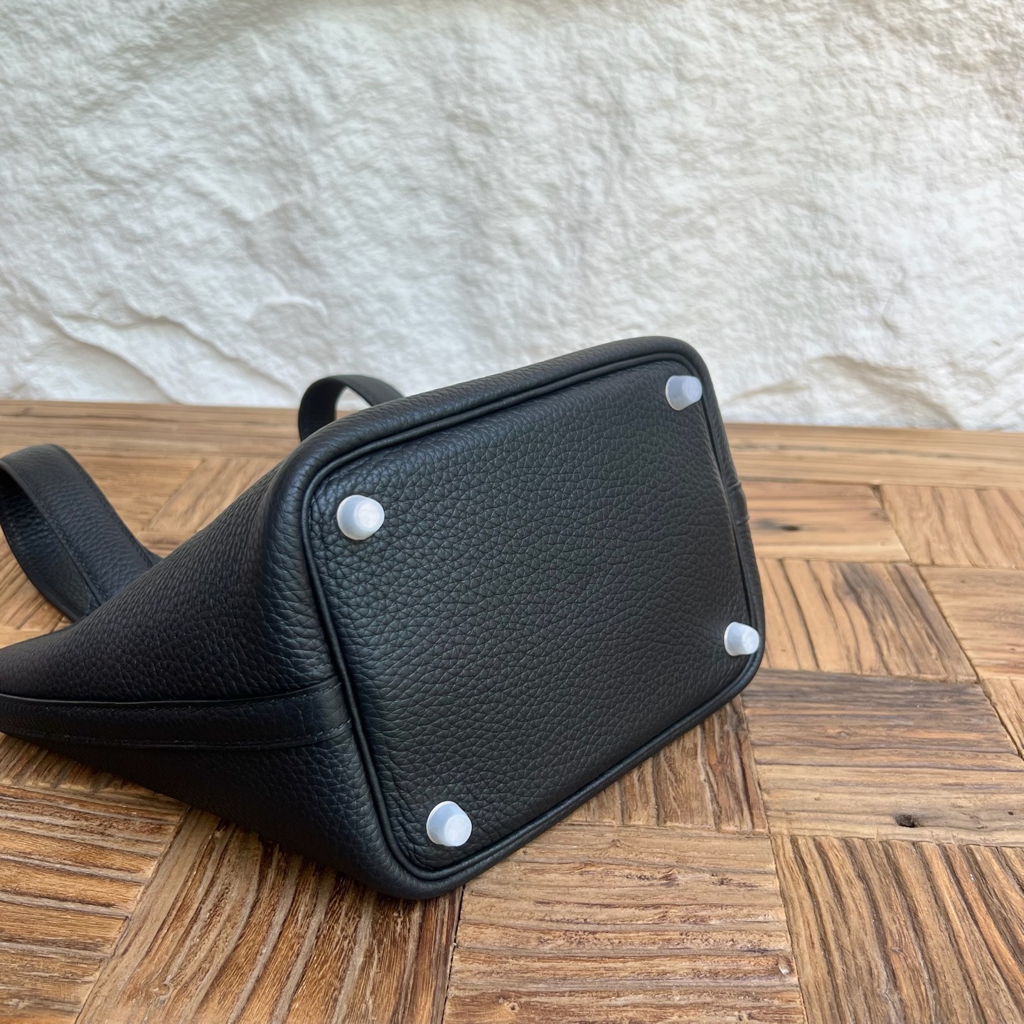 Spot Picotin 18cm Clemence original cow tc leather Color: Ck89 black Noir Top craftsmanship, fully handmade wax thread sewing Phw Stock - Image 9