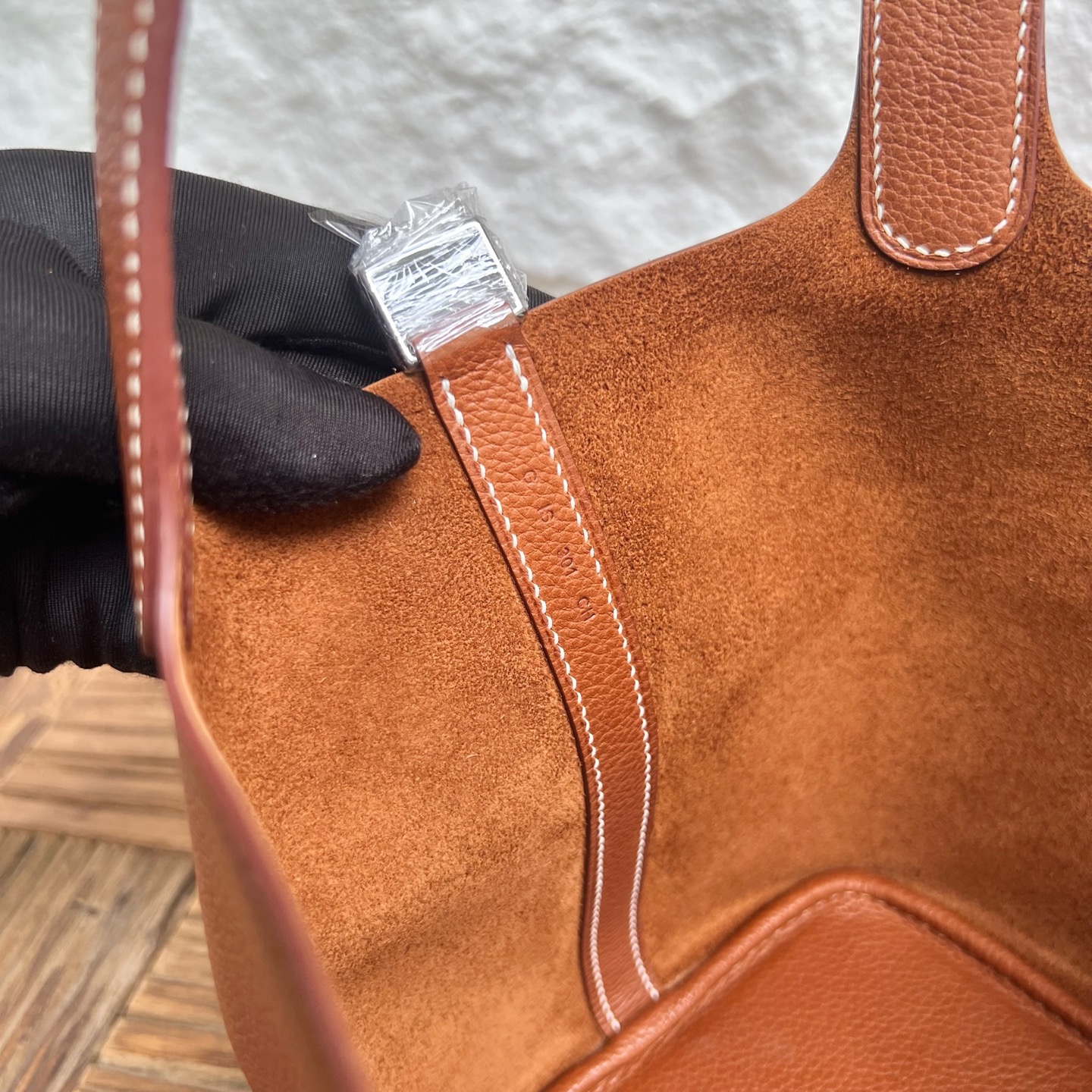 Picotin 18cm Barenia imported grain saddle leather Color: Ck37 golden brown Gold Fully handmade wax thread sewing Phw customized✈️ - Image 8