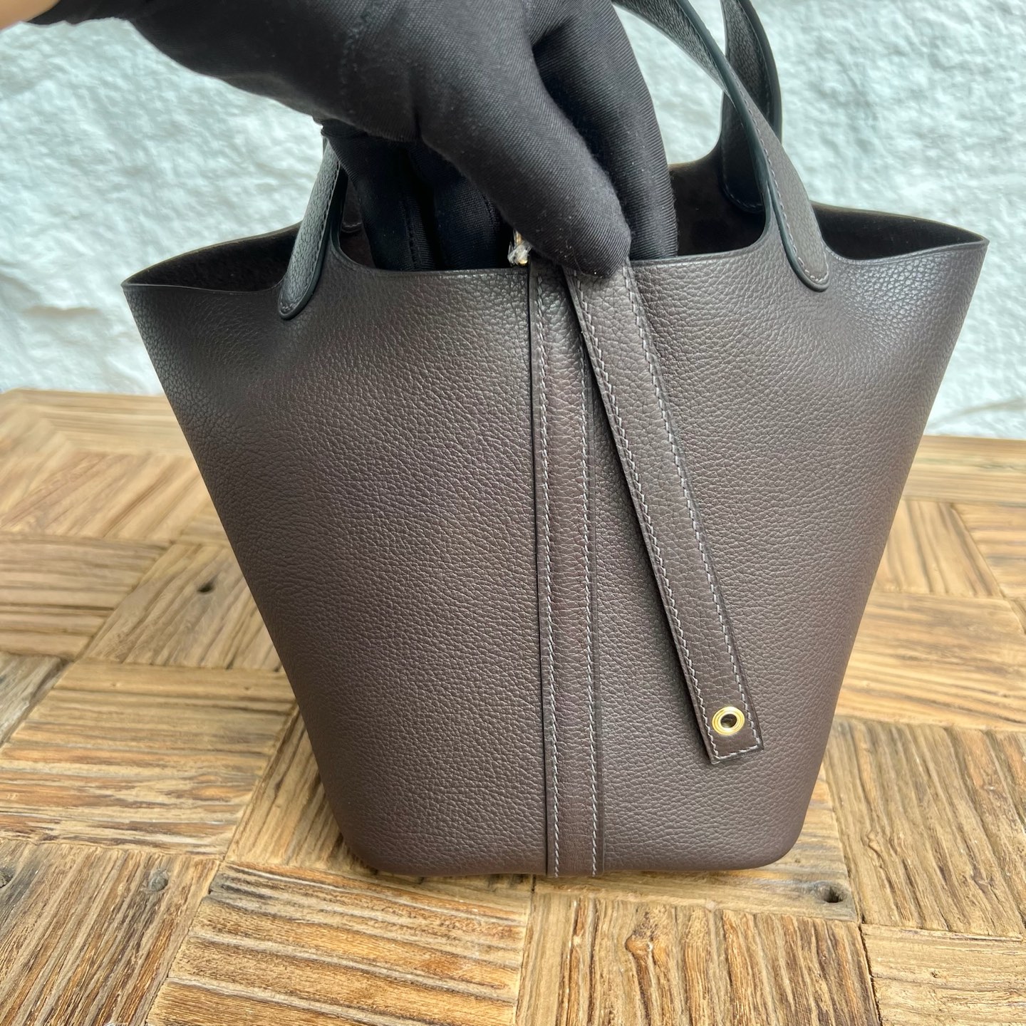 Picotin 18cm Barenia imported grain saddle leather Color: Ck46 ebony color Ebene fully handmade wax stitching Phw customized✈️ - Image 3