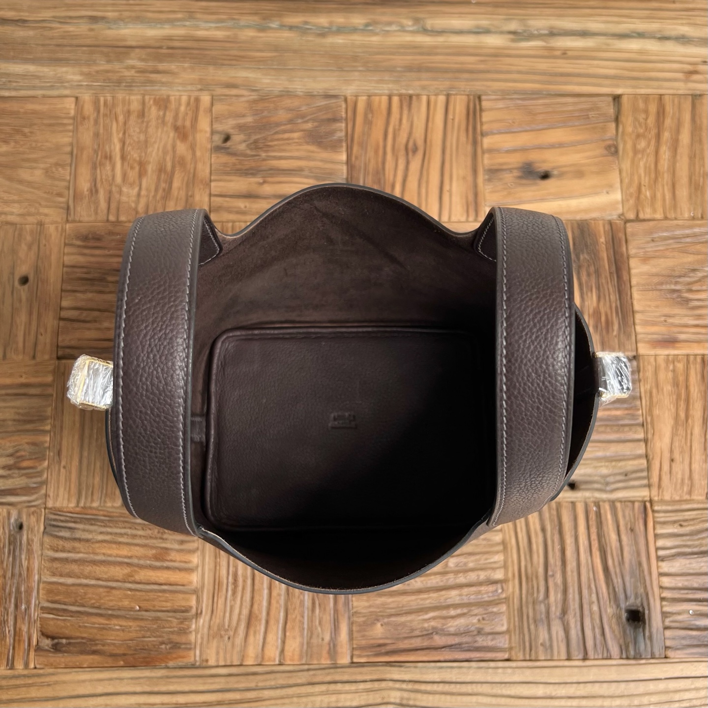 Picotin 18cm Barenia imported grain saddle leather Color: Ck46 ebony color Ebene fully handmade wax stitching Phw customized✈️ - Image 5
