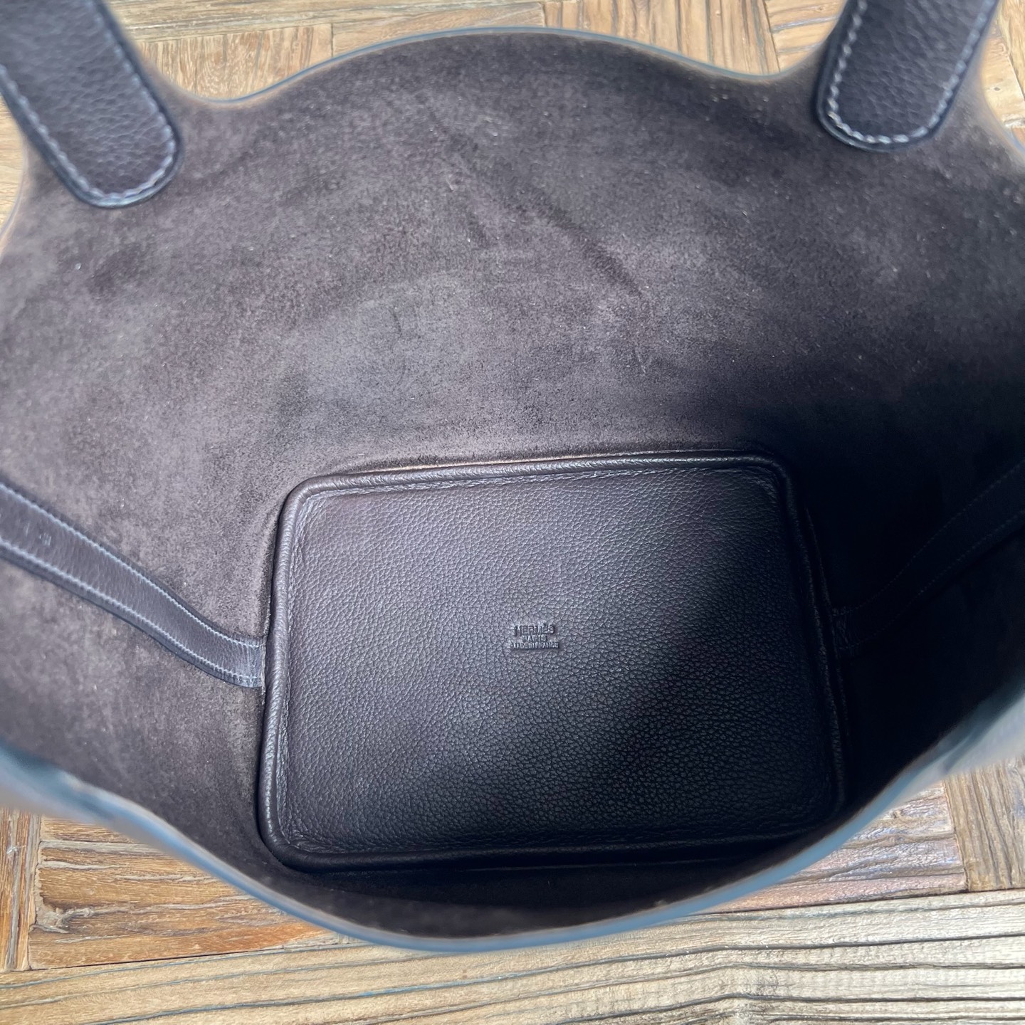 Picotin 18cm Barenia imported grain saddle leather Color: Ck46 ebony color Ebene fully handmade wax stitching Phw customized✈️ - Image 7