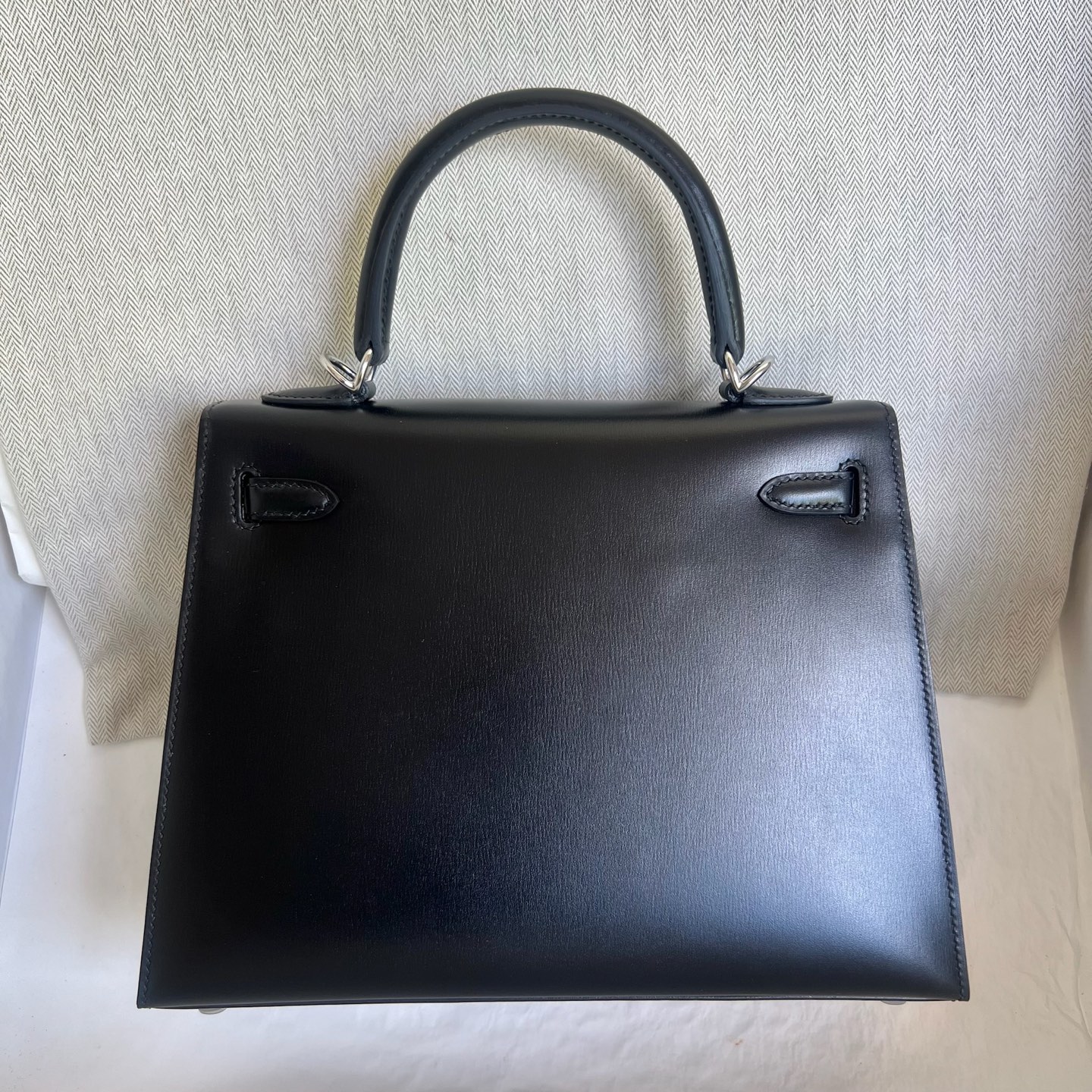 Kelly 25cm Box Leather Color: Ck89 black Noir fully handmade wax thread sewing Silver buckle customized✈️ - Image 13